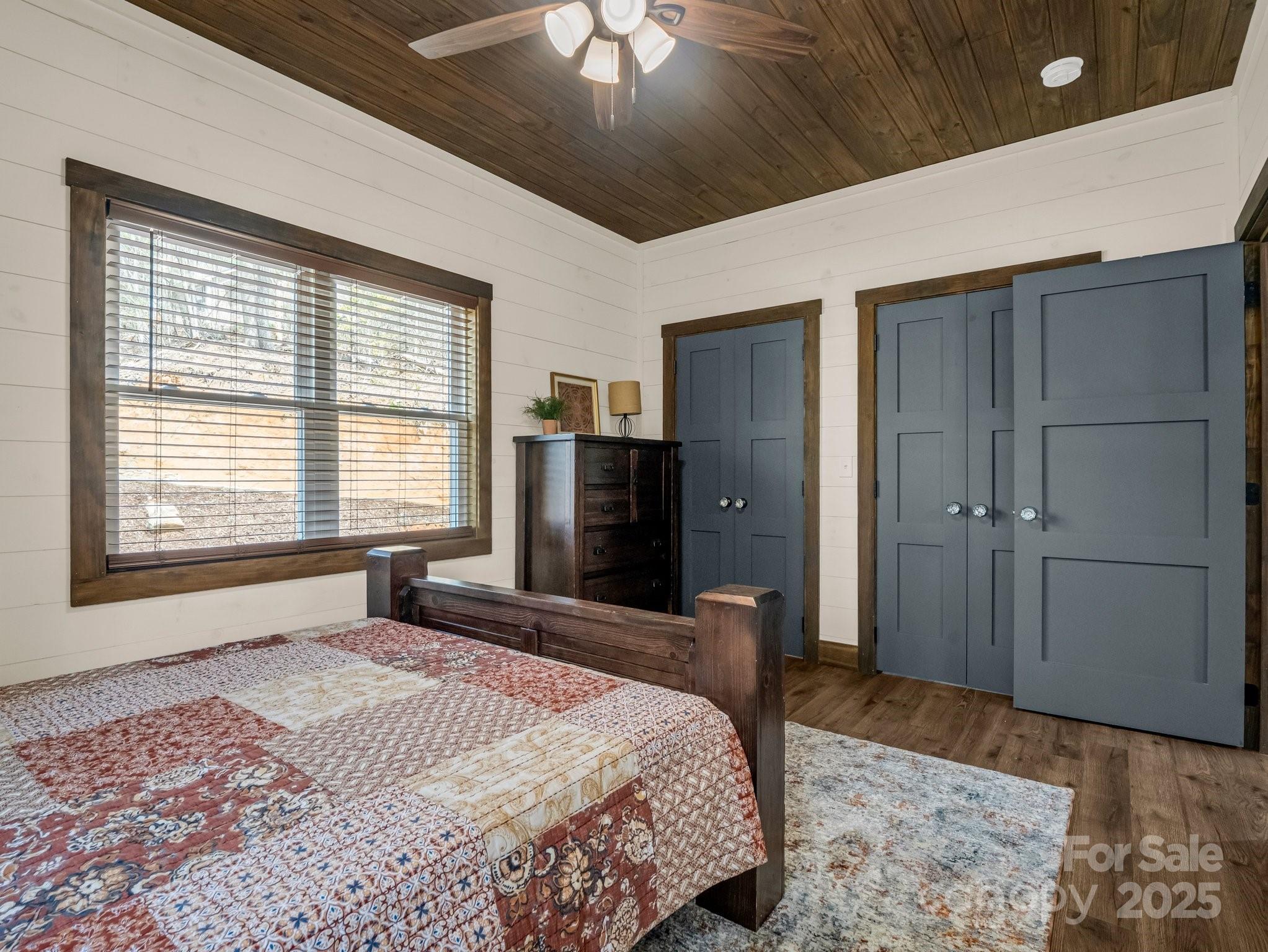 107 Twisted Birch Drive — Hendersonville