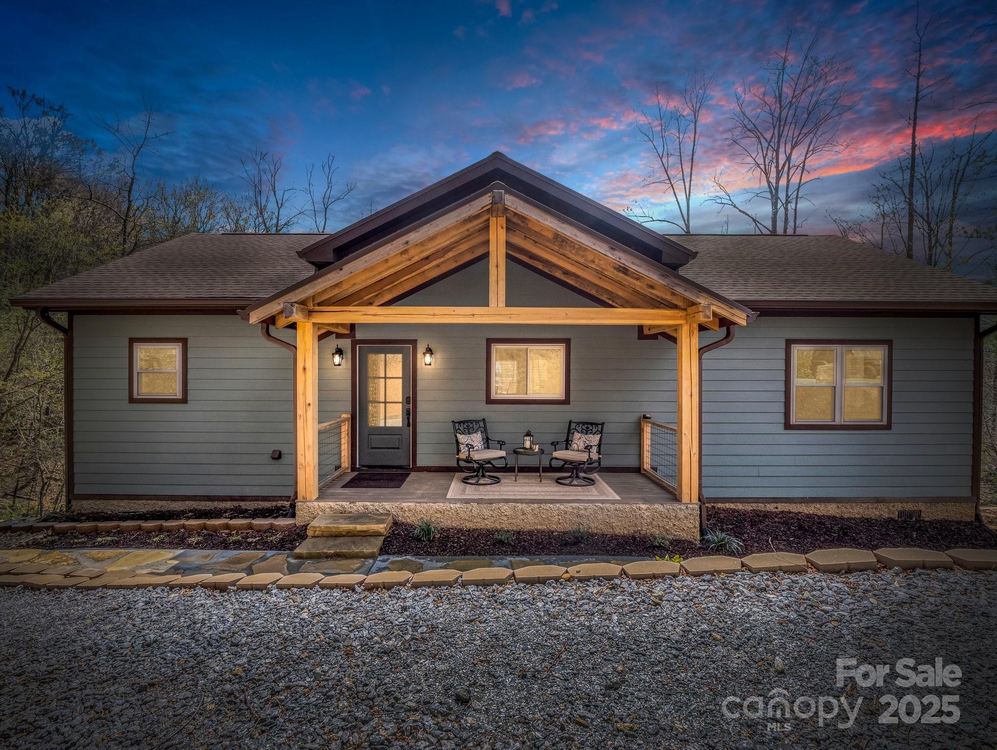 107 Twisted Birch Drive — Hendersonville