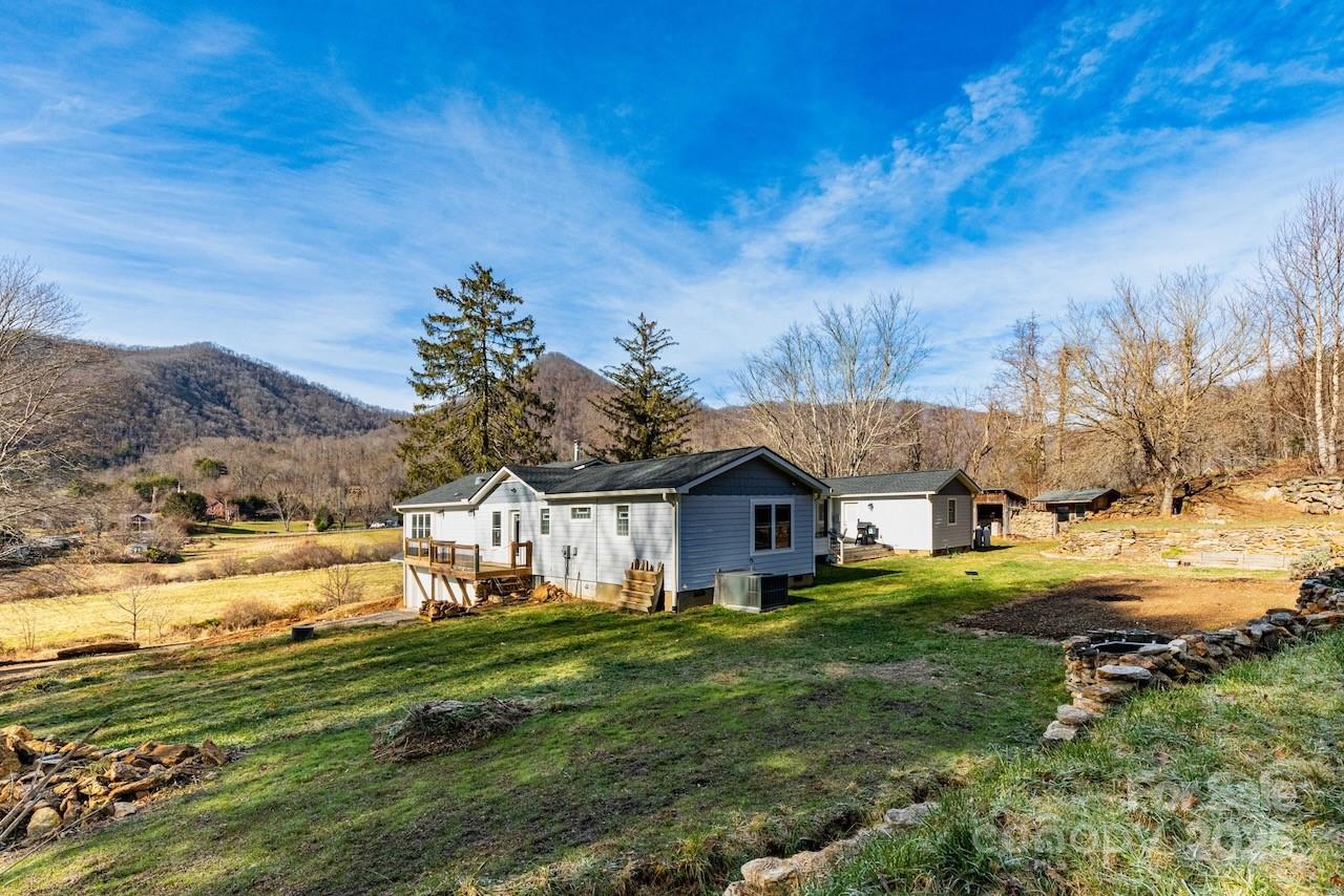 2888 Beaverdam Road — Canton