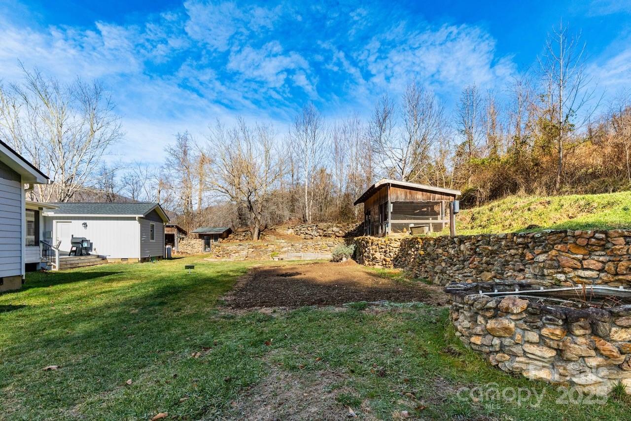 2888 Beaverdam Road — Canton