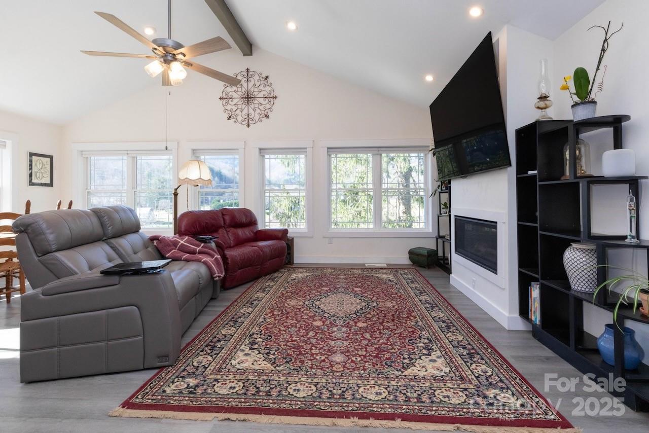 2888 Beaverdam Road — Canton
