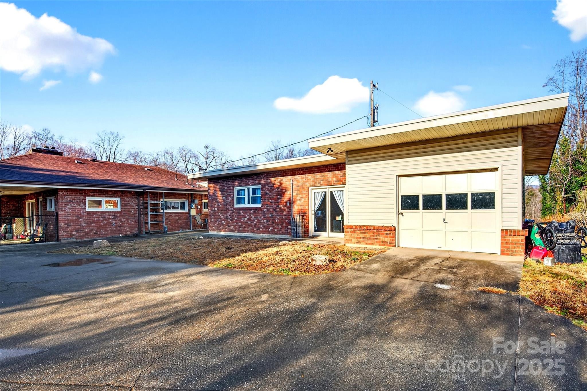 60 Greenwood Drive — Marion