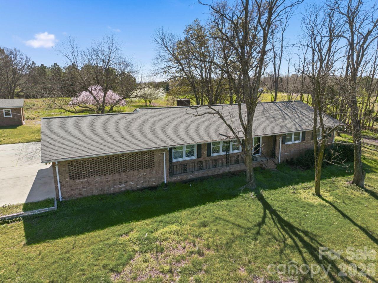 20402 Norton Road — Albemarle