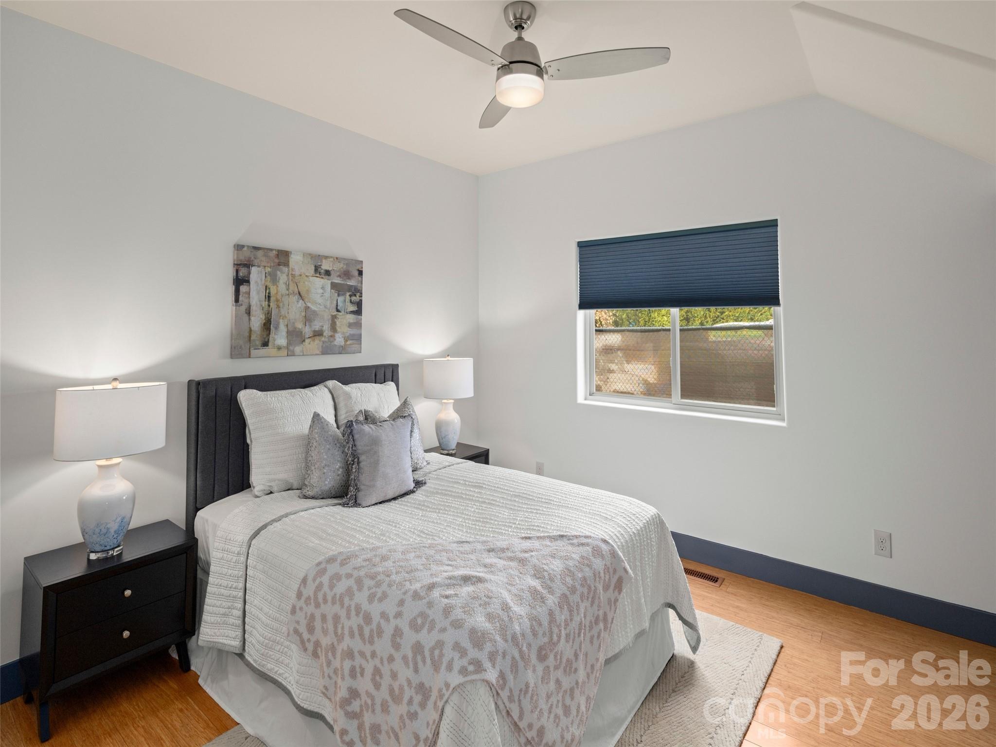 46 Park Avenue N — Asheville