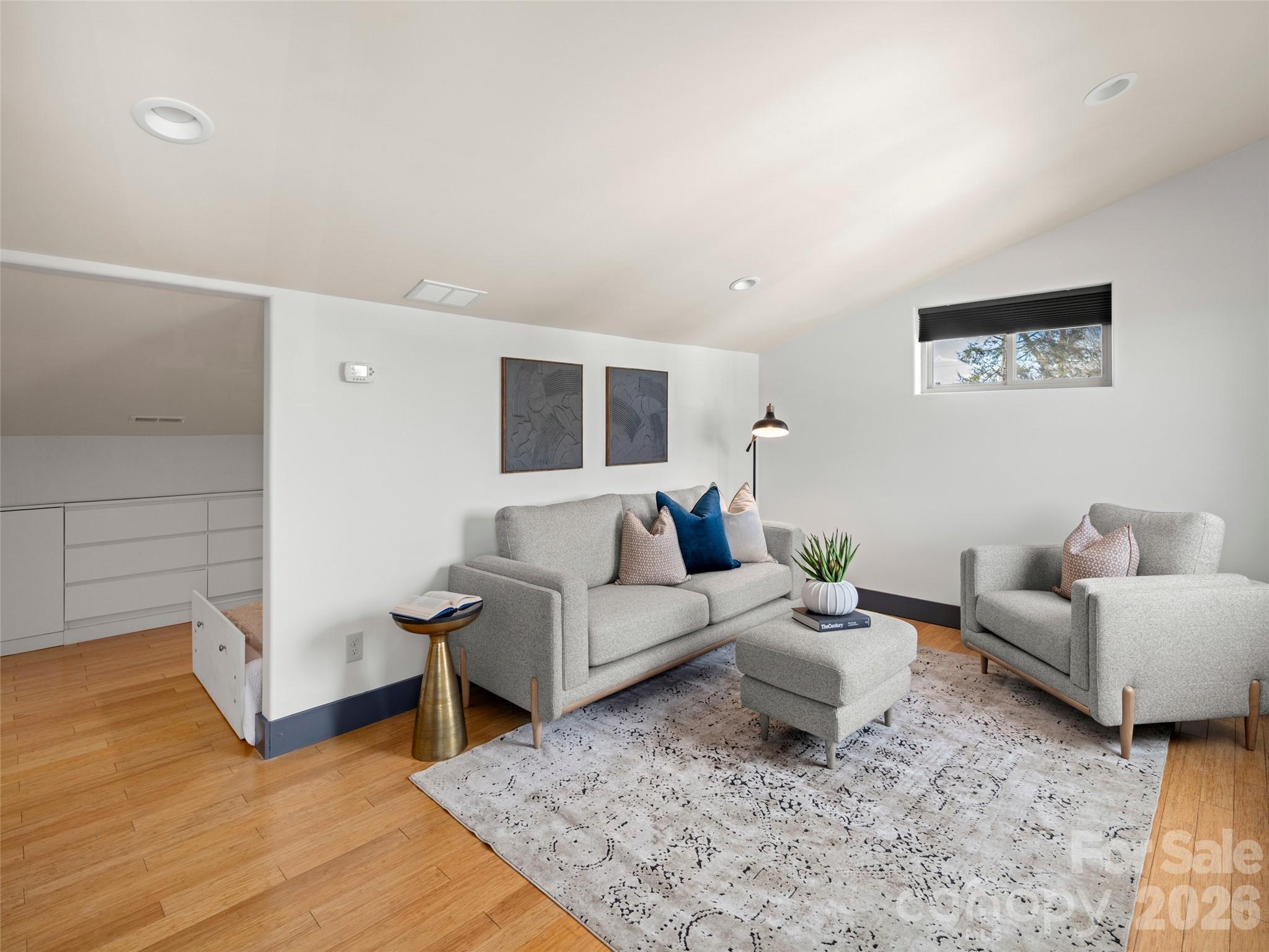 46 Park Avenue N — Asheville