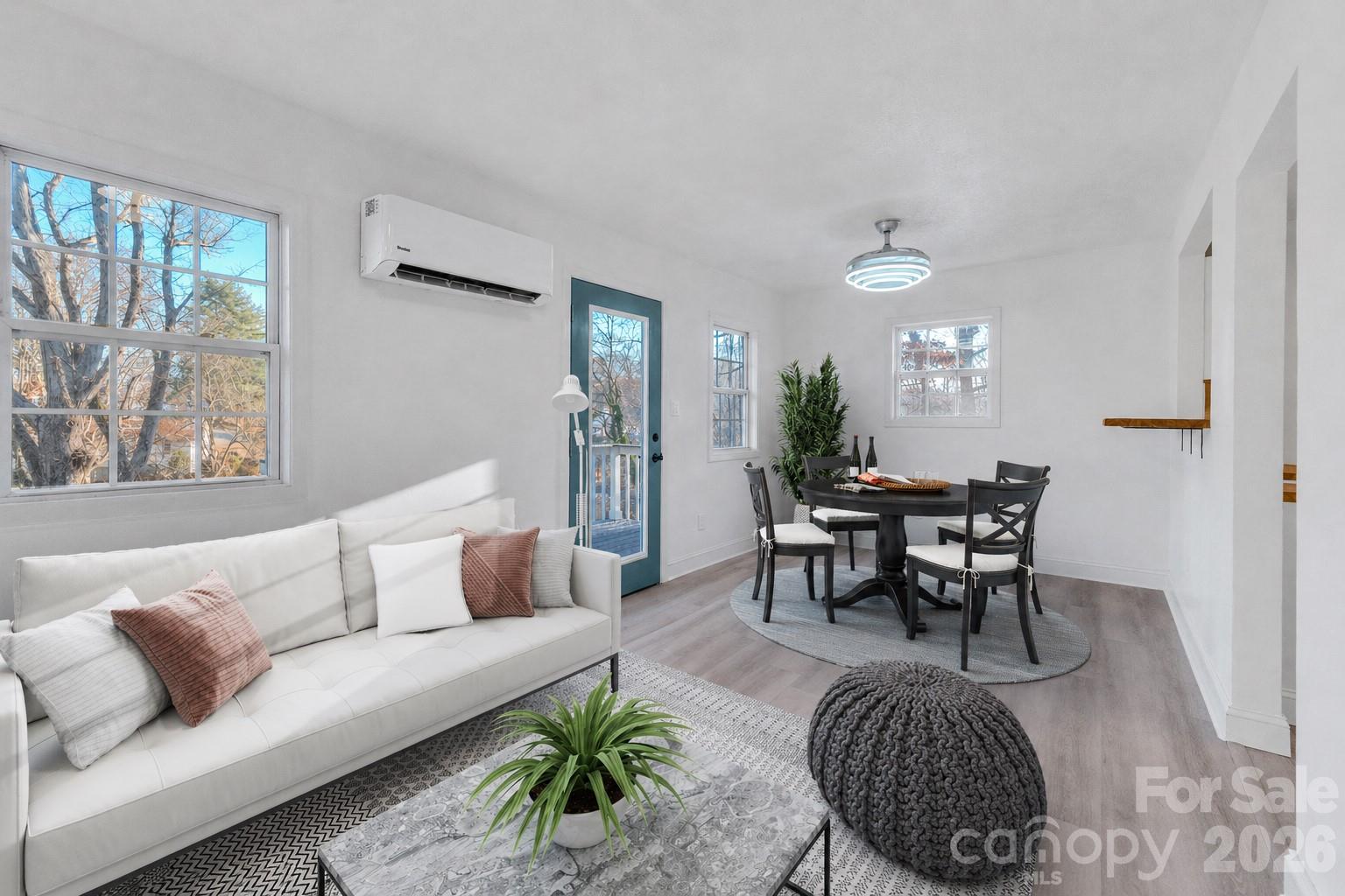 49 E Livingston Street — Tryon