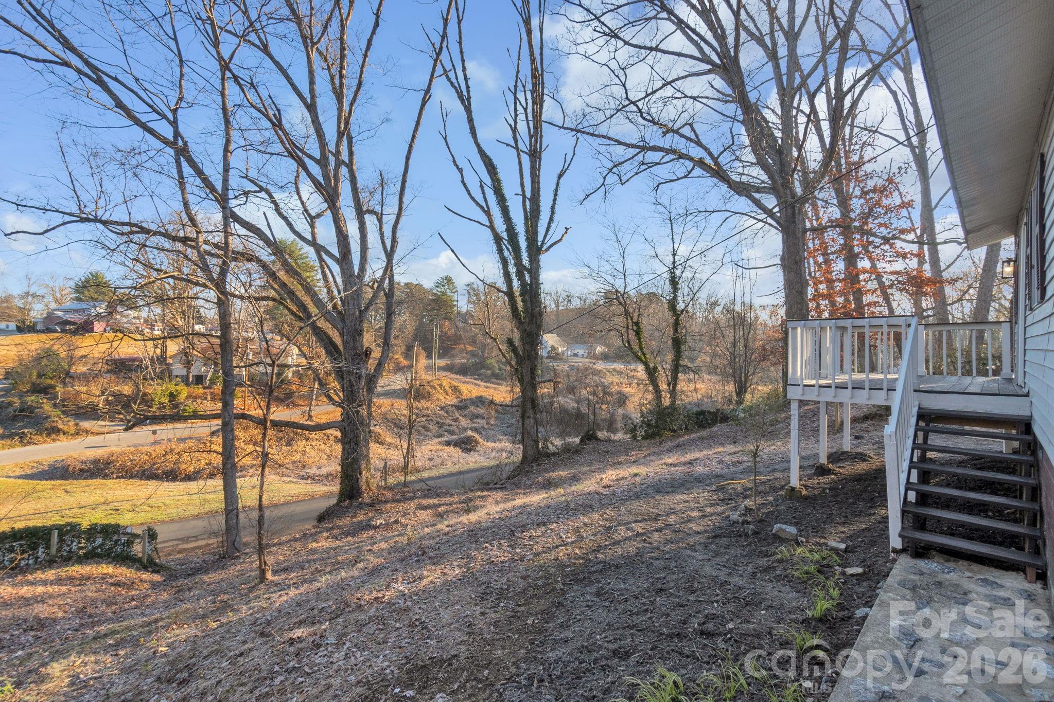 49 E Livingston Street — Tryon