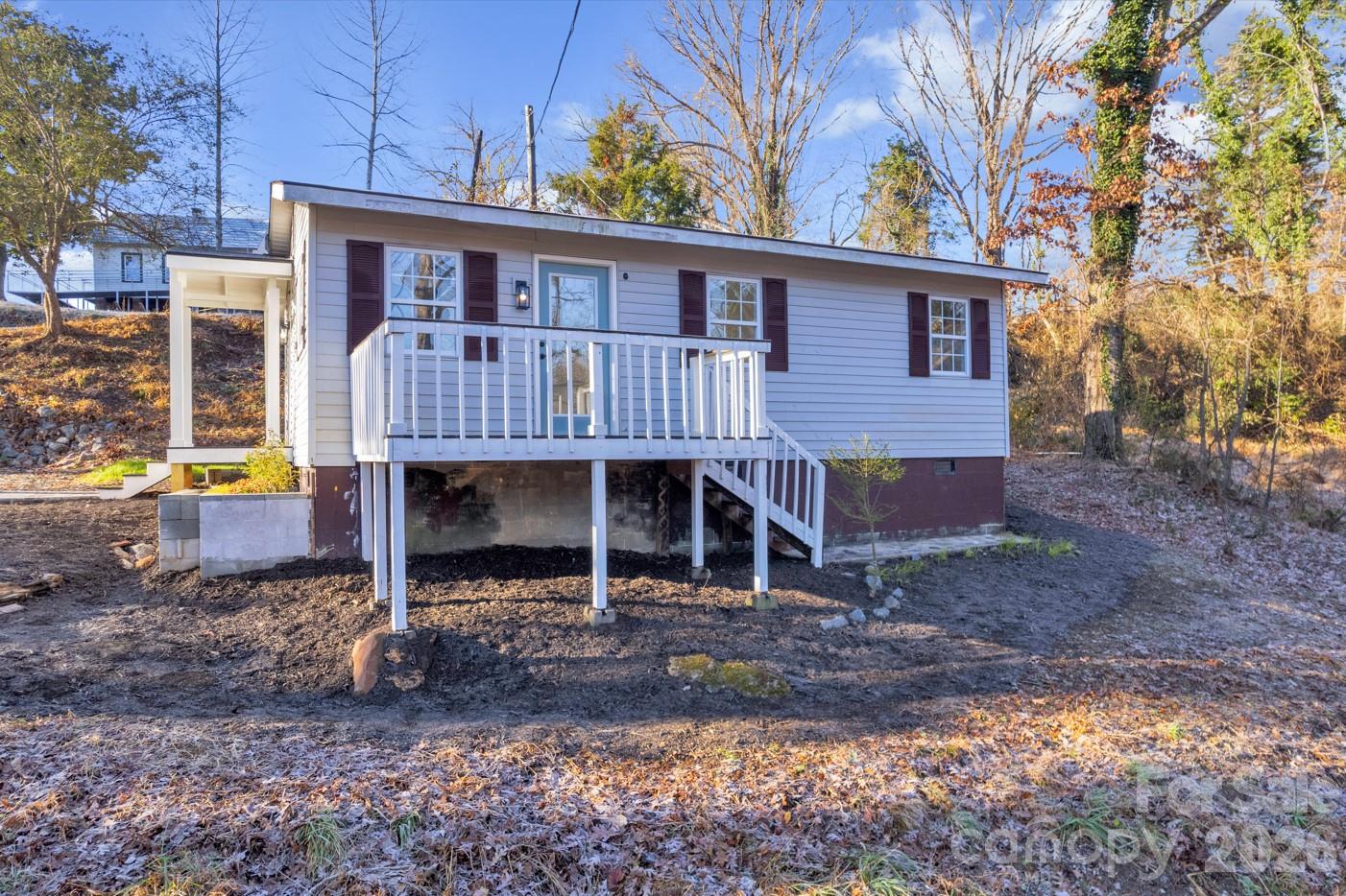 49 E Livingston Street — Tryon