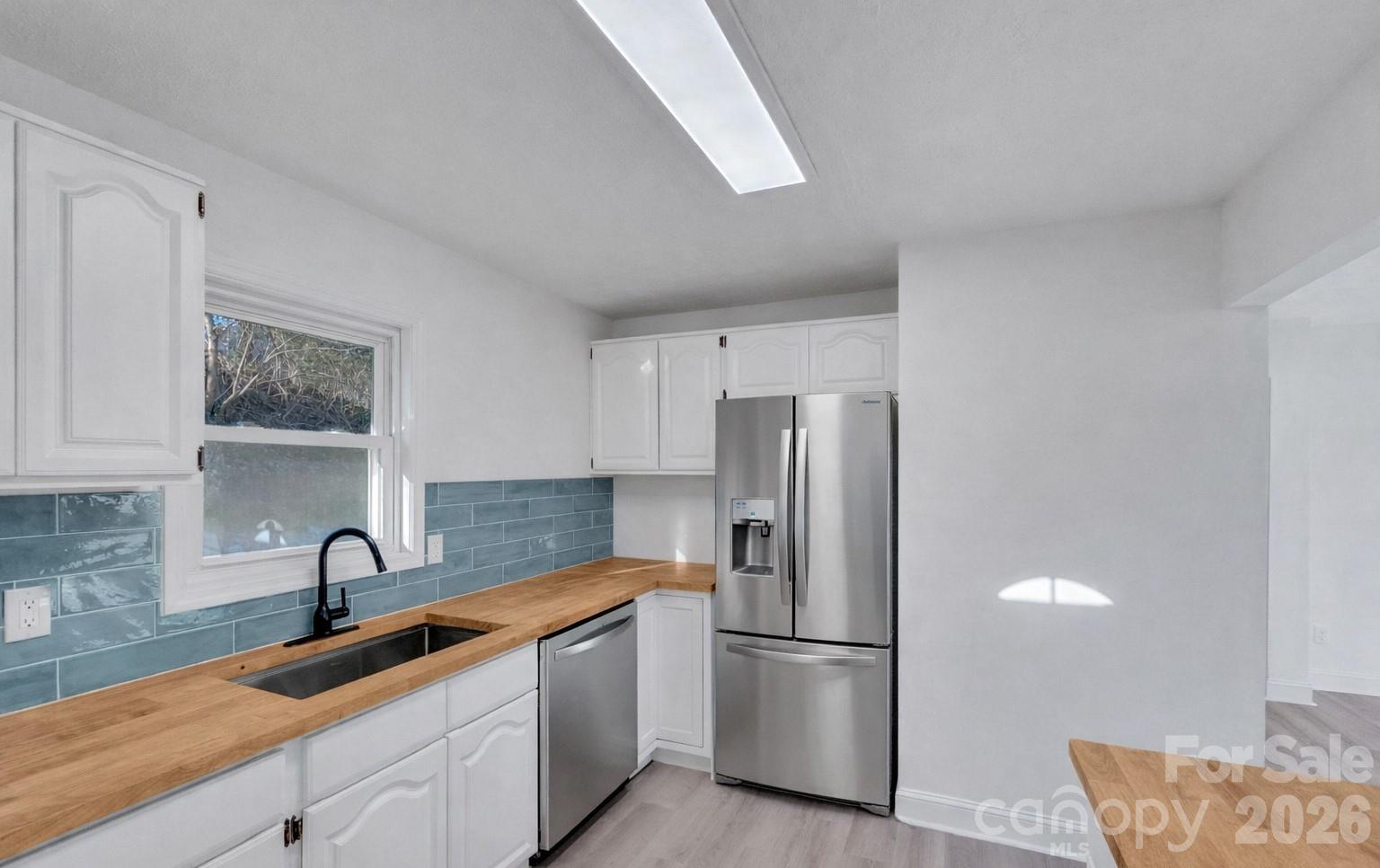 49 E Livingston Street — Tryon