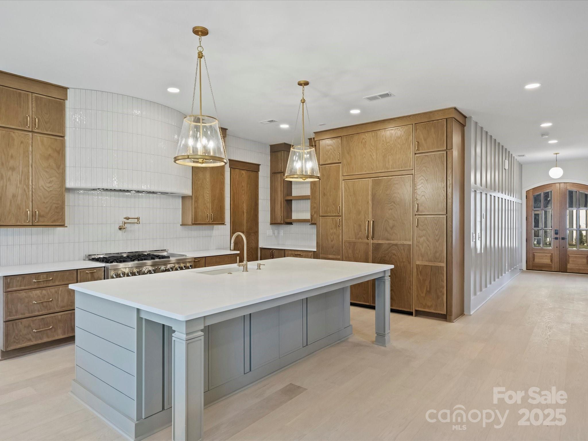 923 Laurel Creek Lane — Charlotte