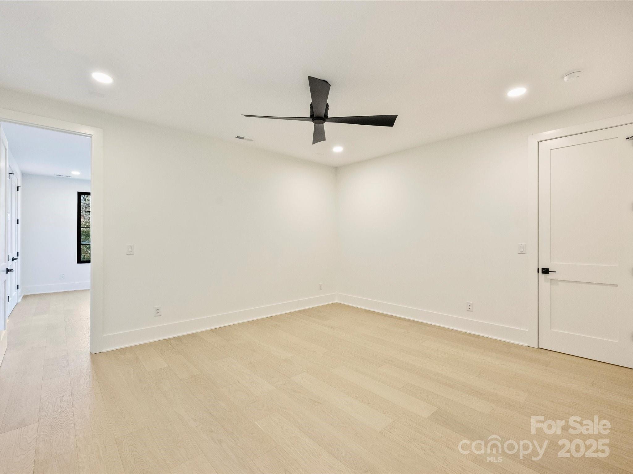 923 Laurel Creek Lane — Charlotte