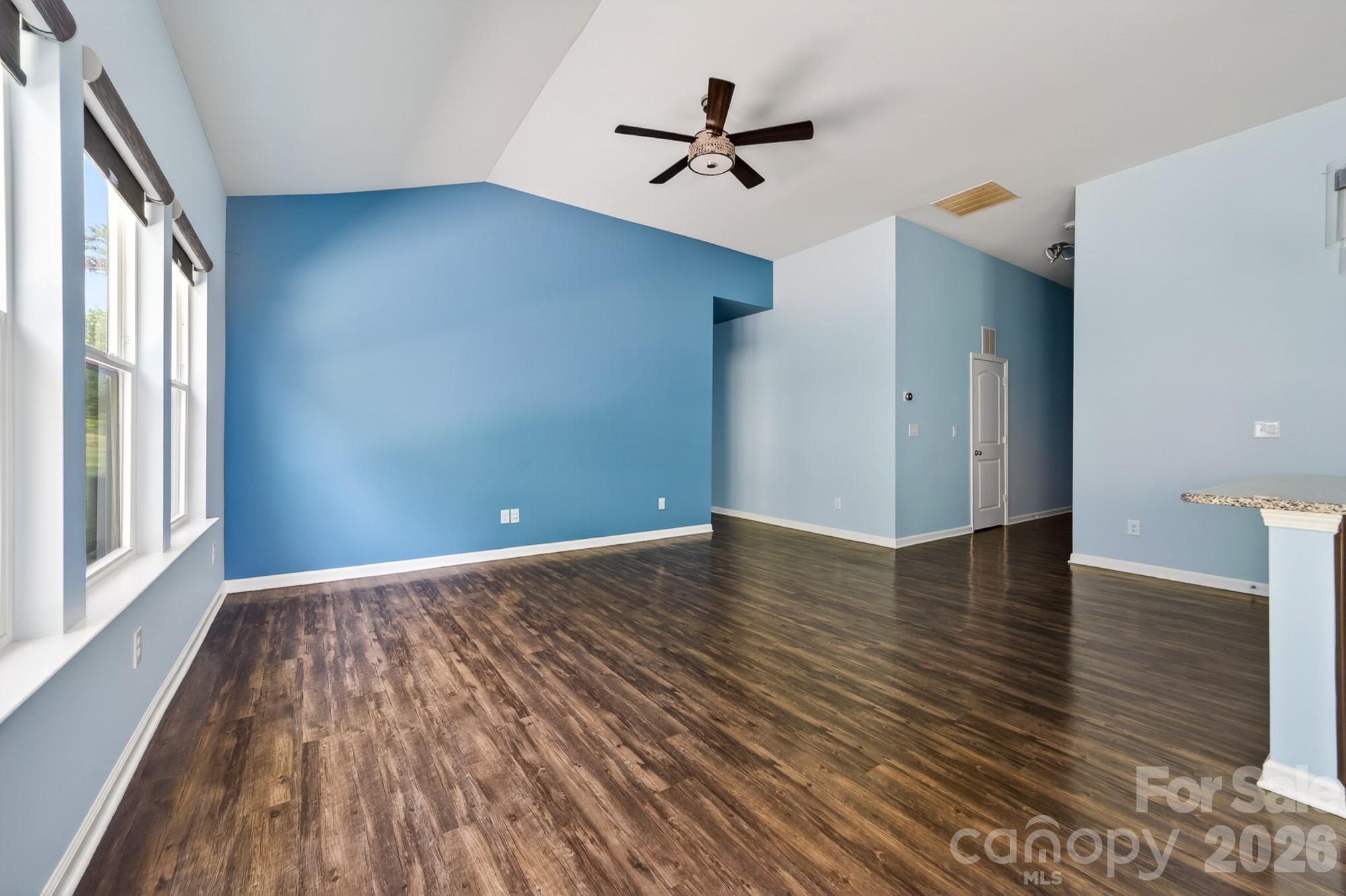 202 Paradise Hills Circle — Mooresville