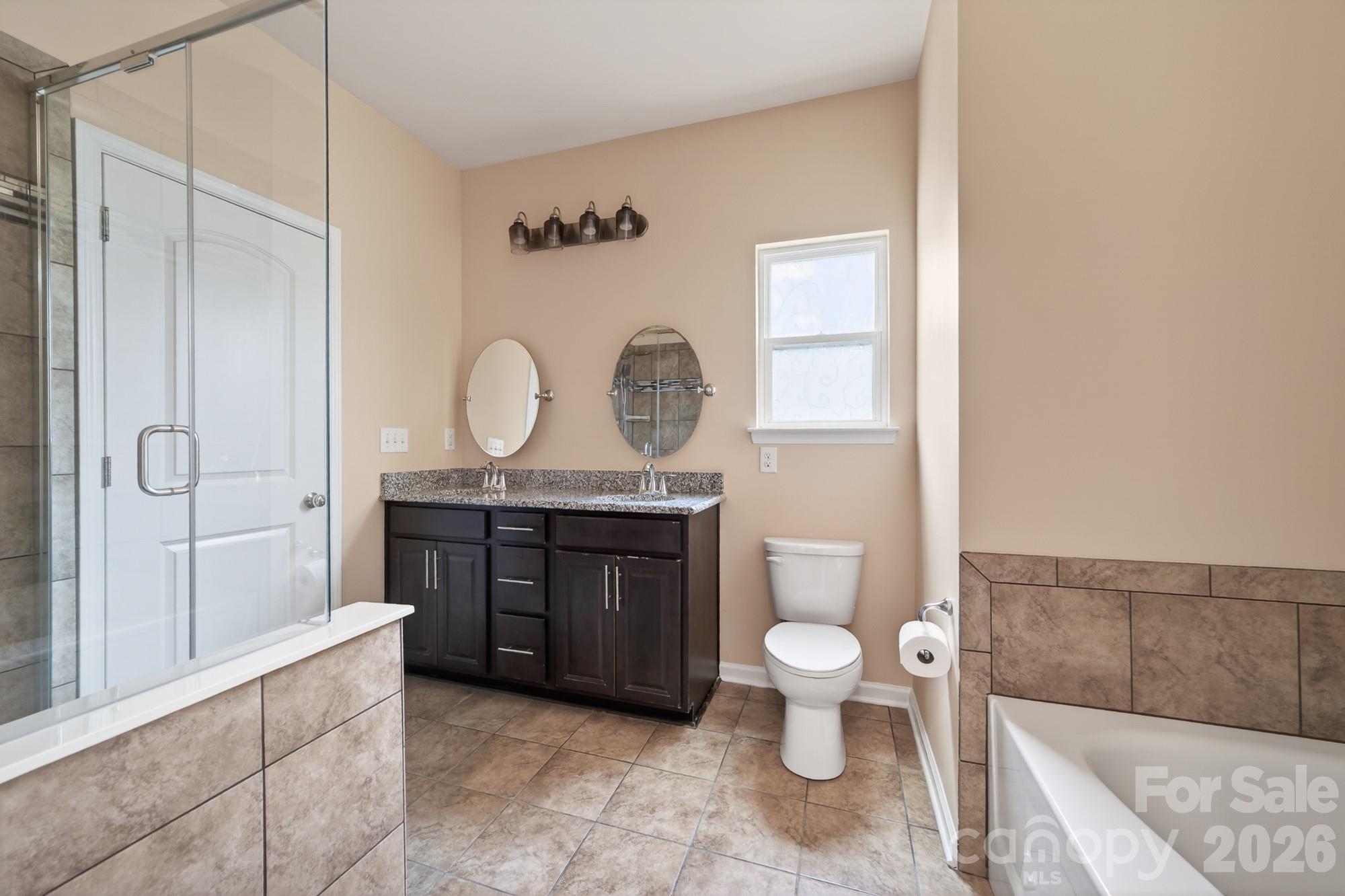 202 Paradise Hills Circle — Mooresville