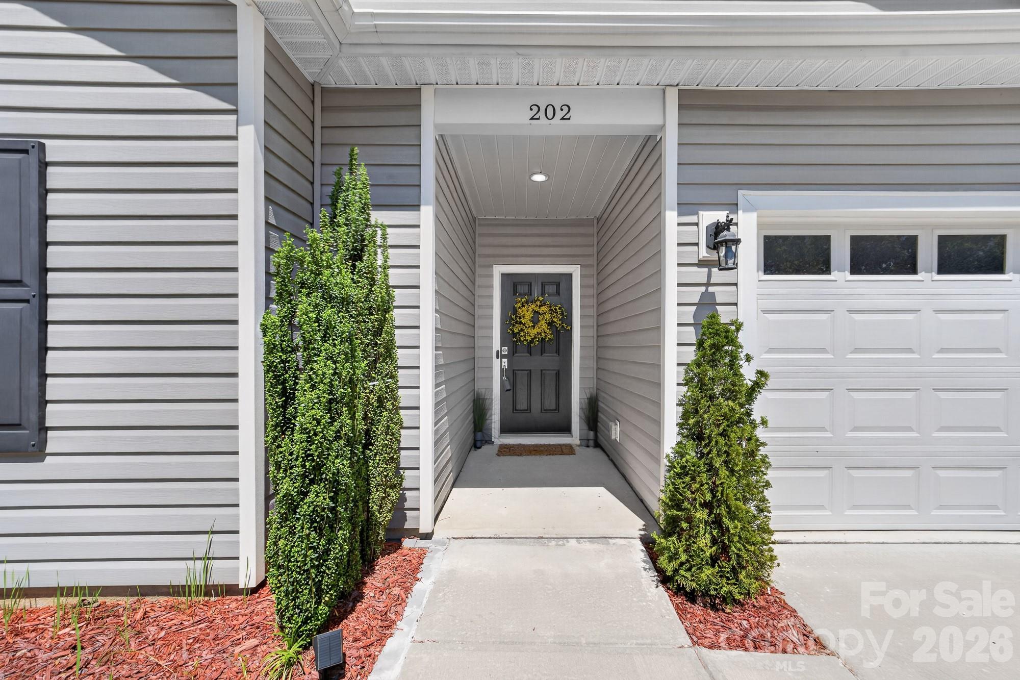 202 Paradise Hills Circle — Mooresville