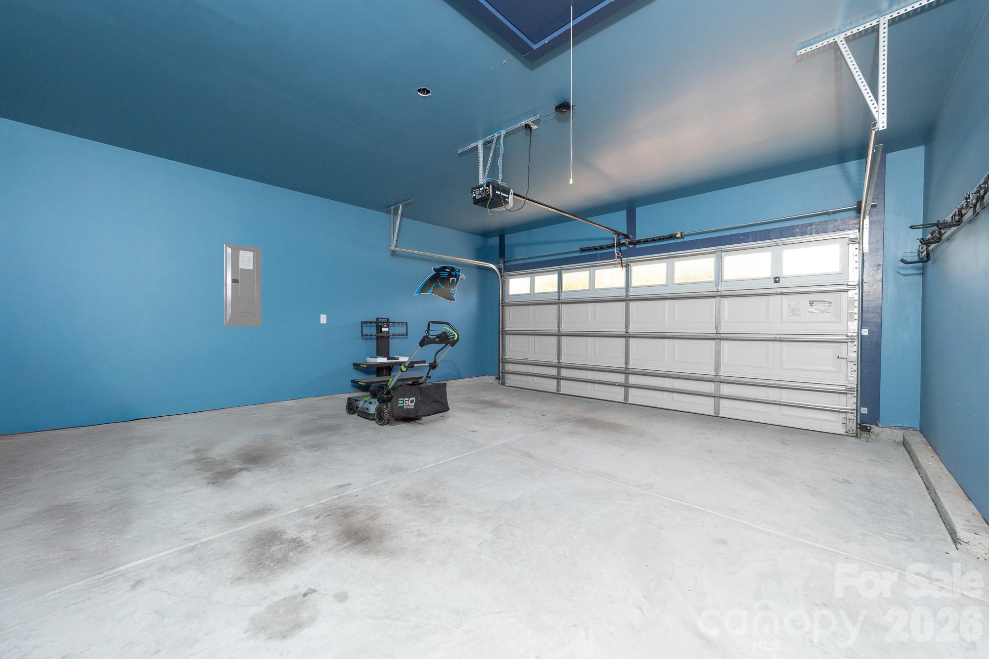 202 Paradise Hills Circle — Mooresville
