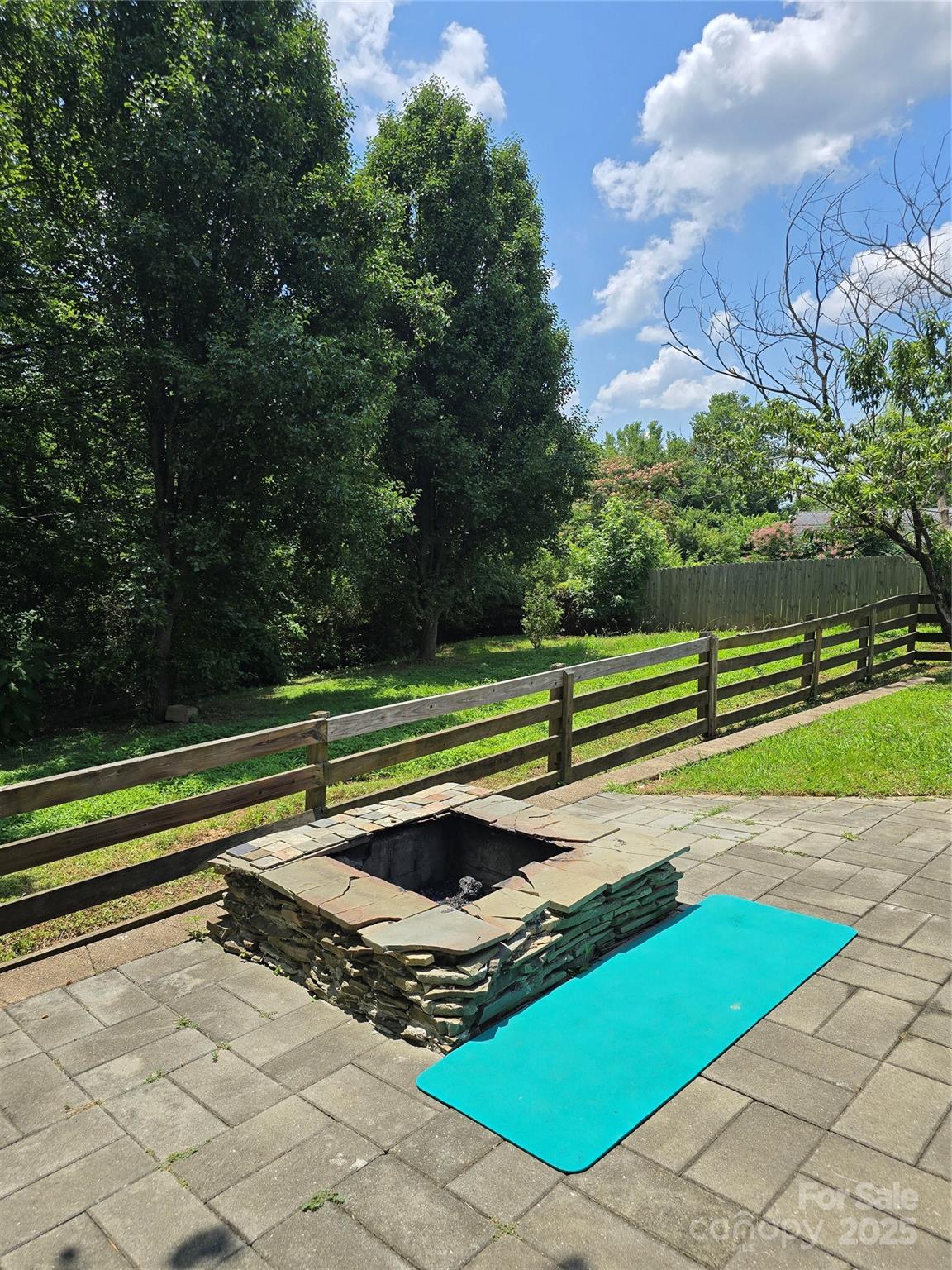 3136 Blueberry Drive — Monroe