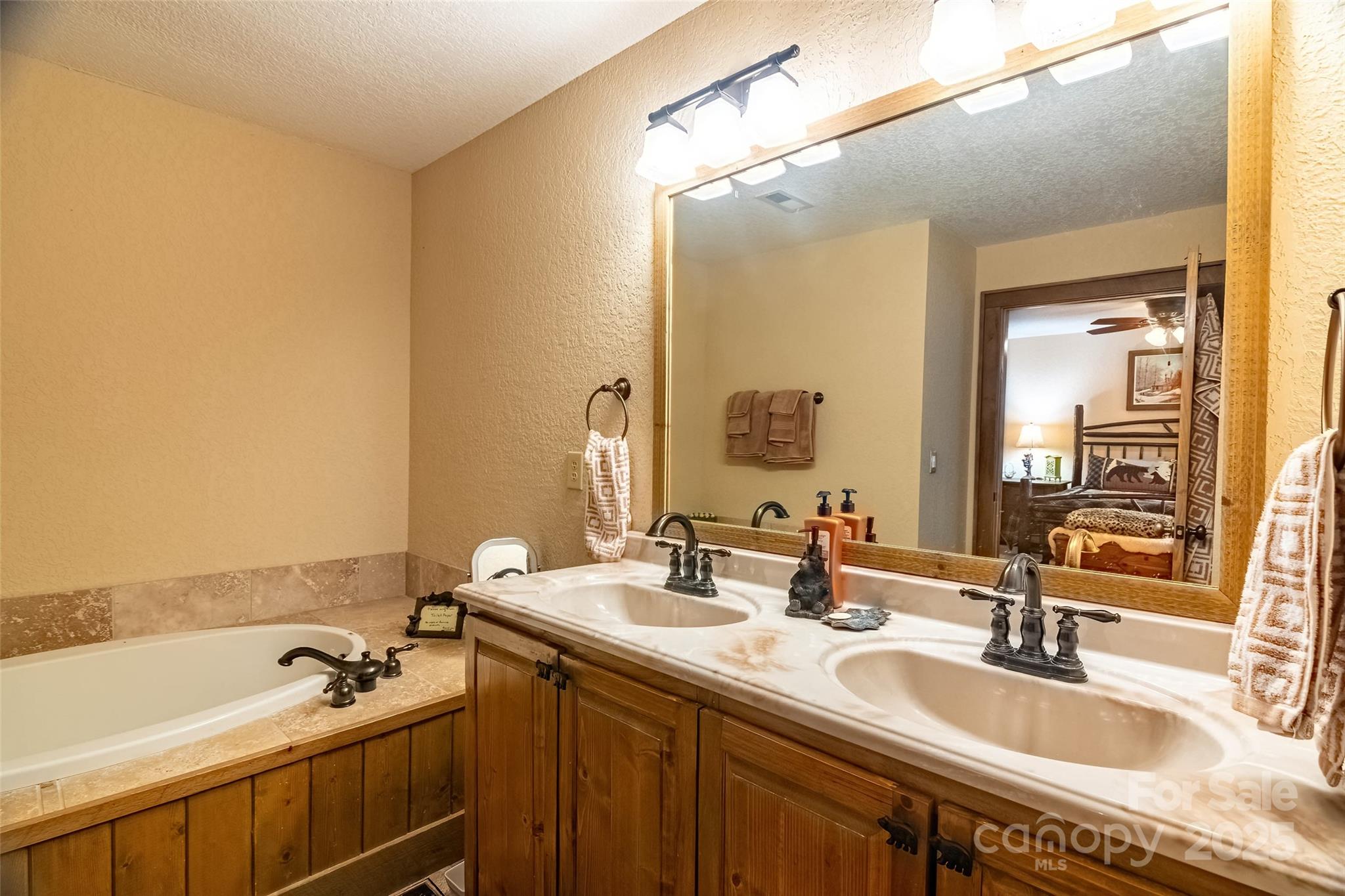 620 Sapphire Valley Road — Cashiers