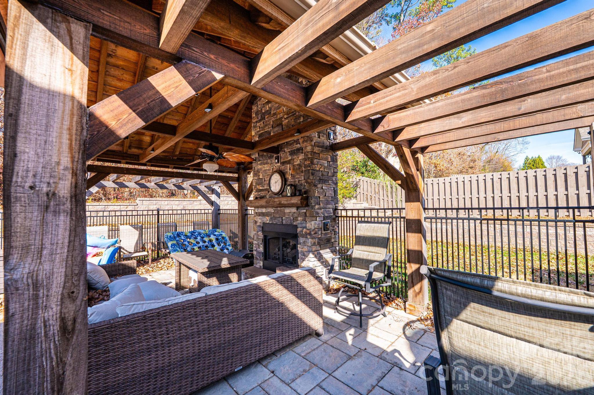 3911 13th Street NE — Hickory