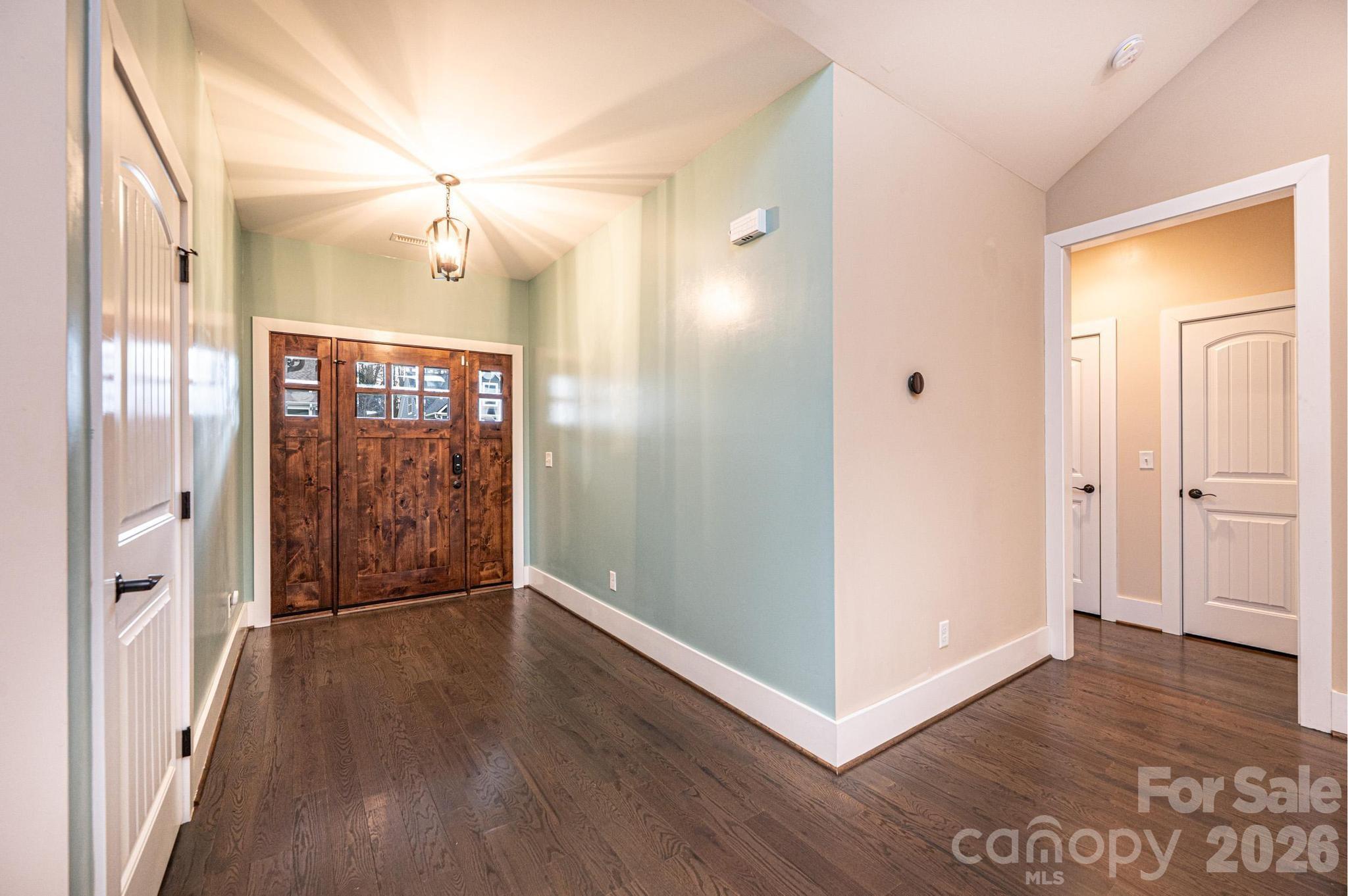 3911 13th Street NE — Hickory