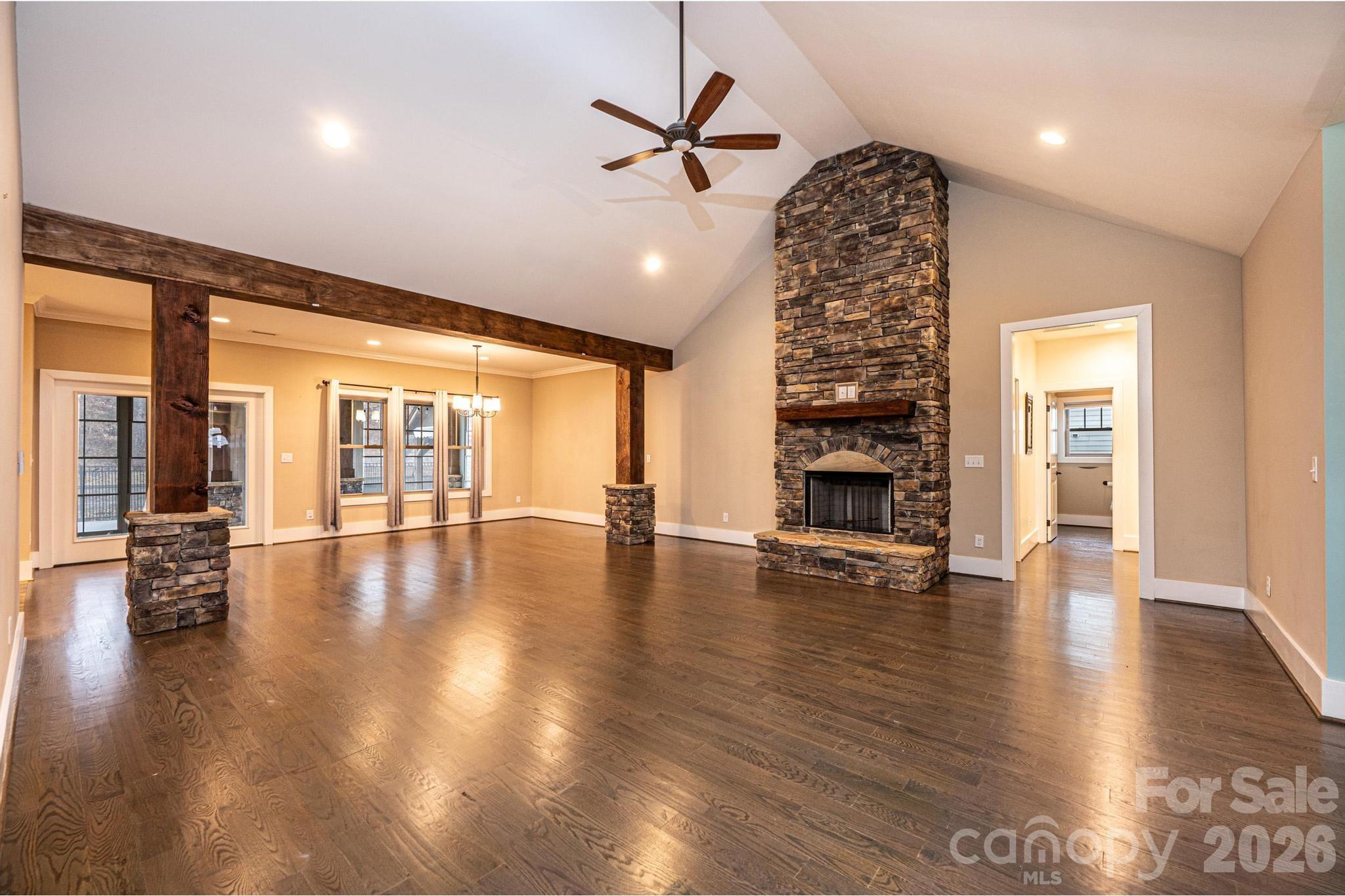 3911 13th Street NE — Hickory