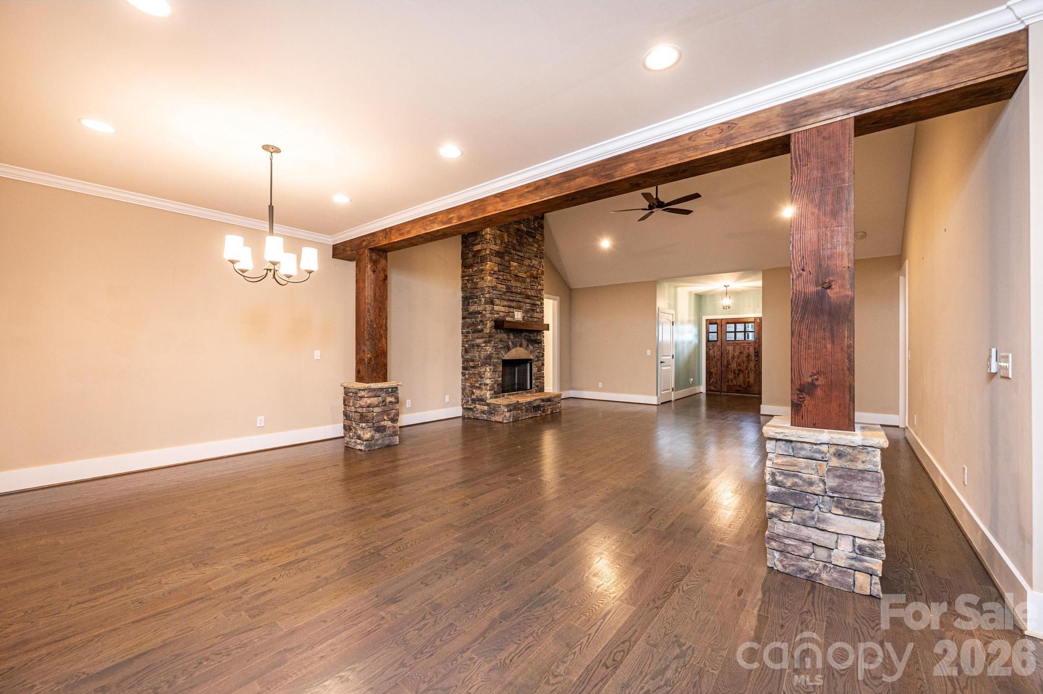 3911 13th Street NE — Hickory