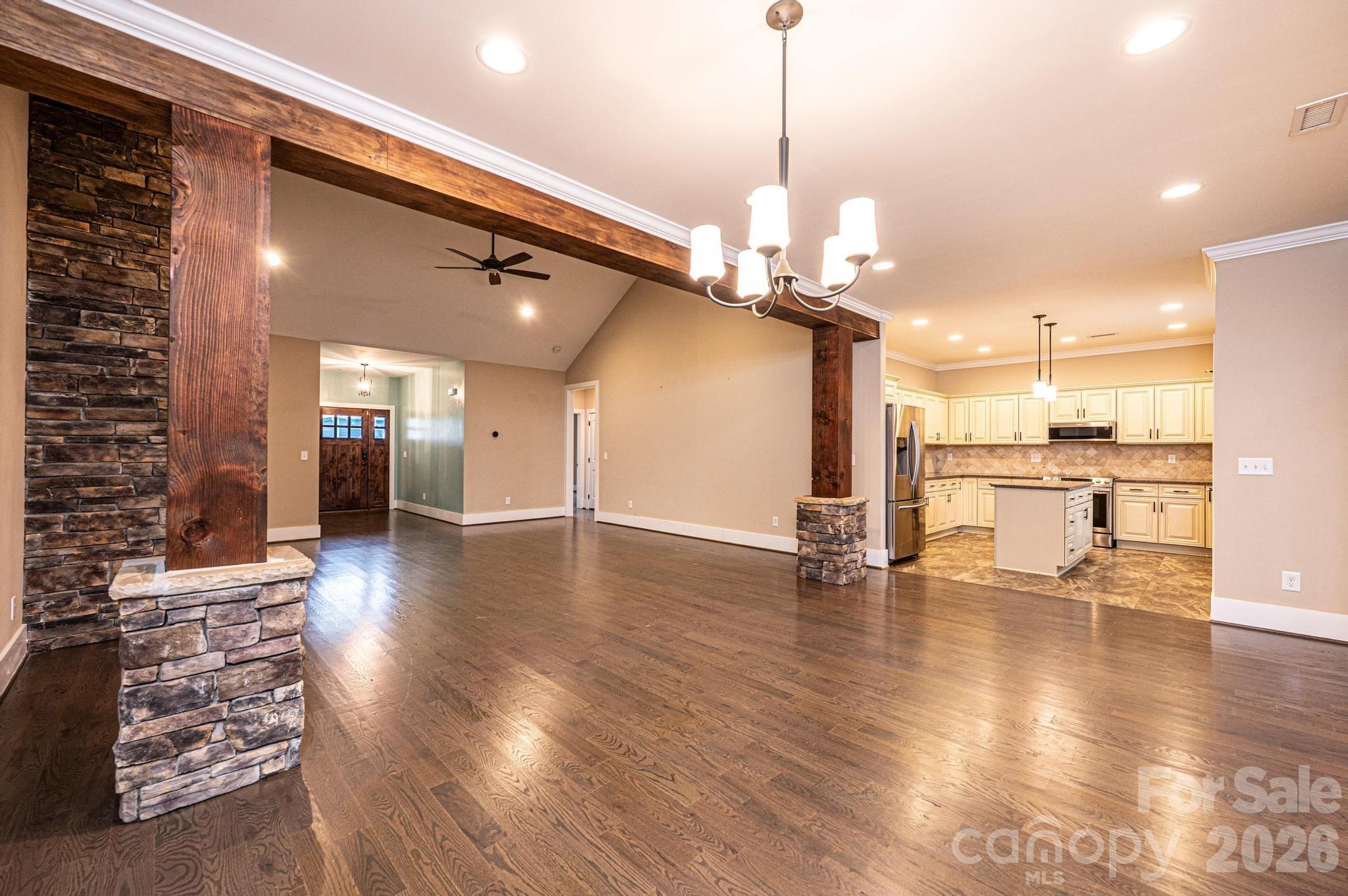 3911 13th Street NE — Hickory