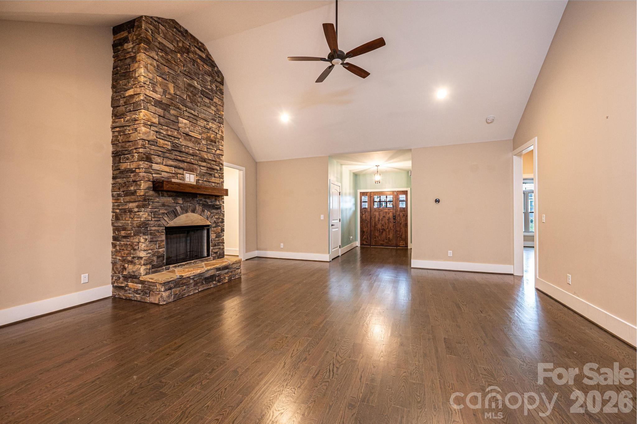3911 13th Street NE — Hickory