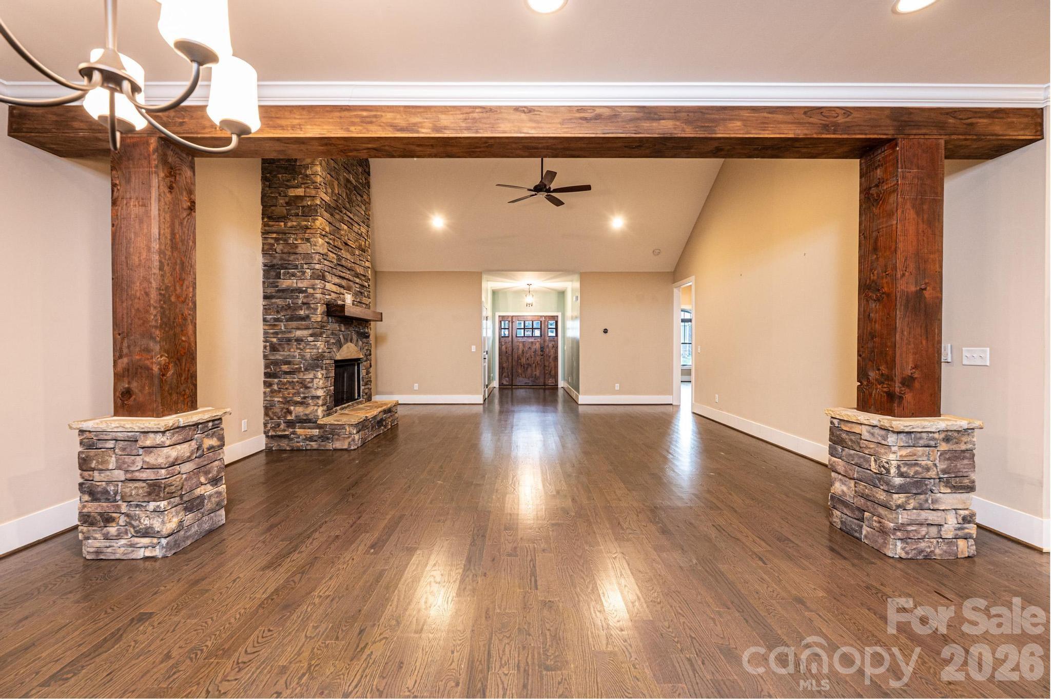 3911 13th Street NE — Hickory