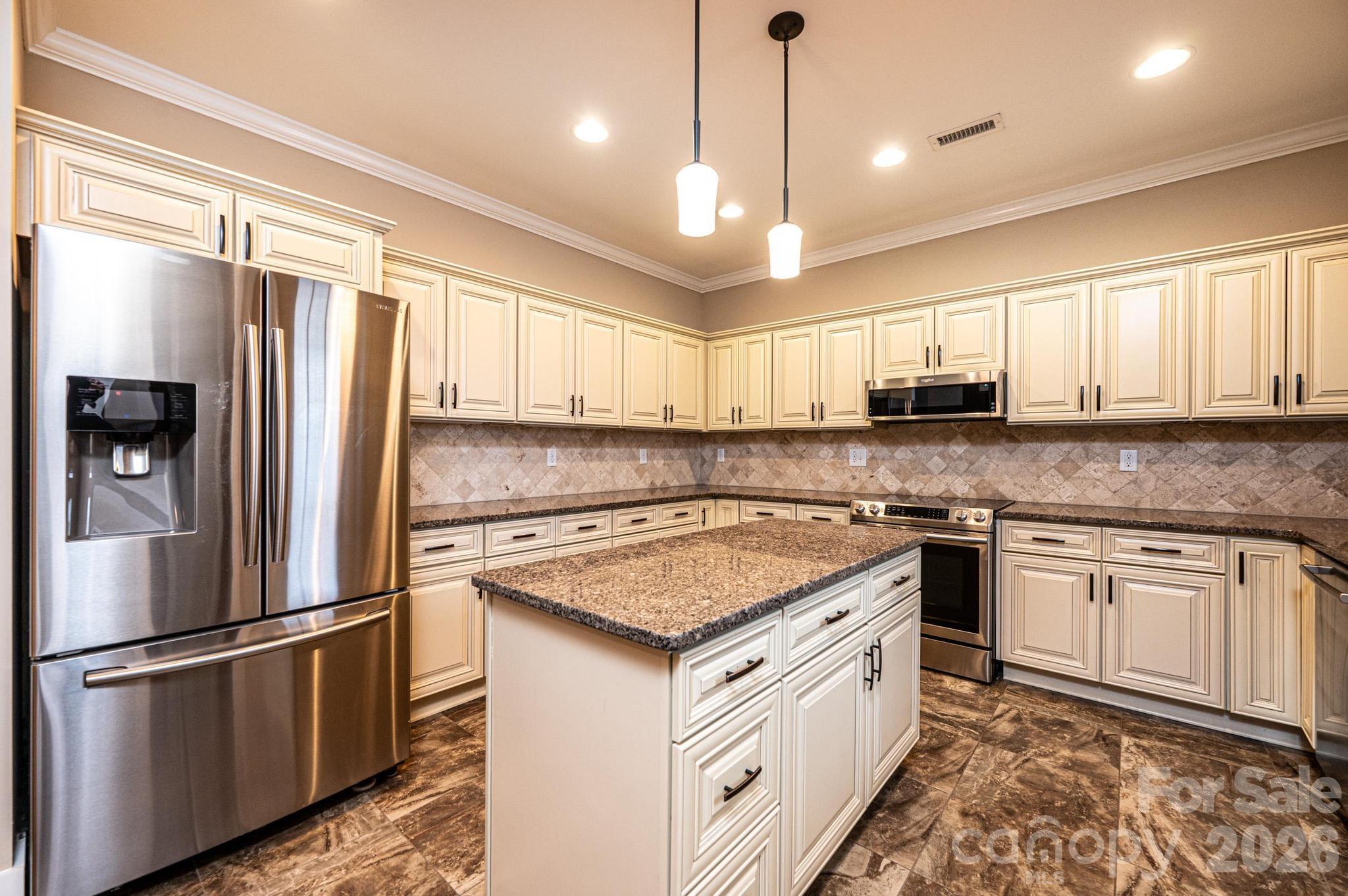3911 13th Street NE — Hickory