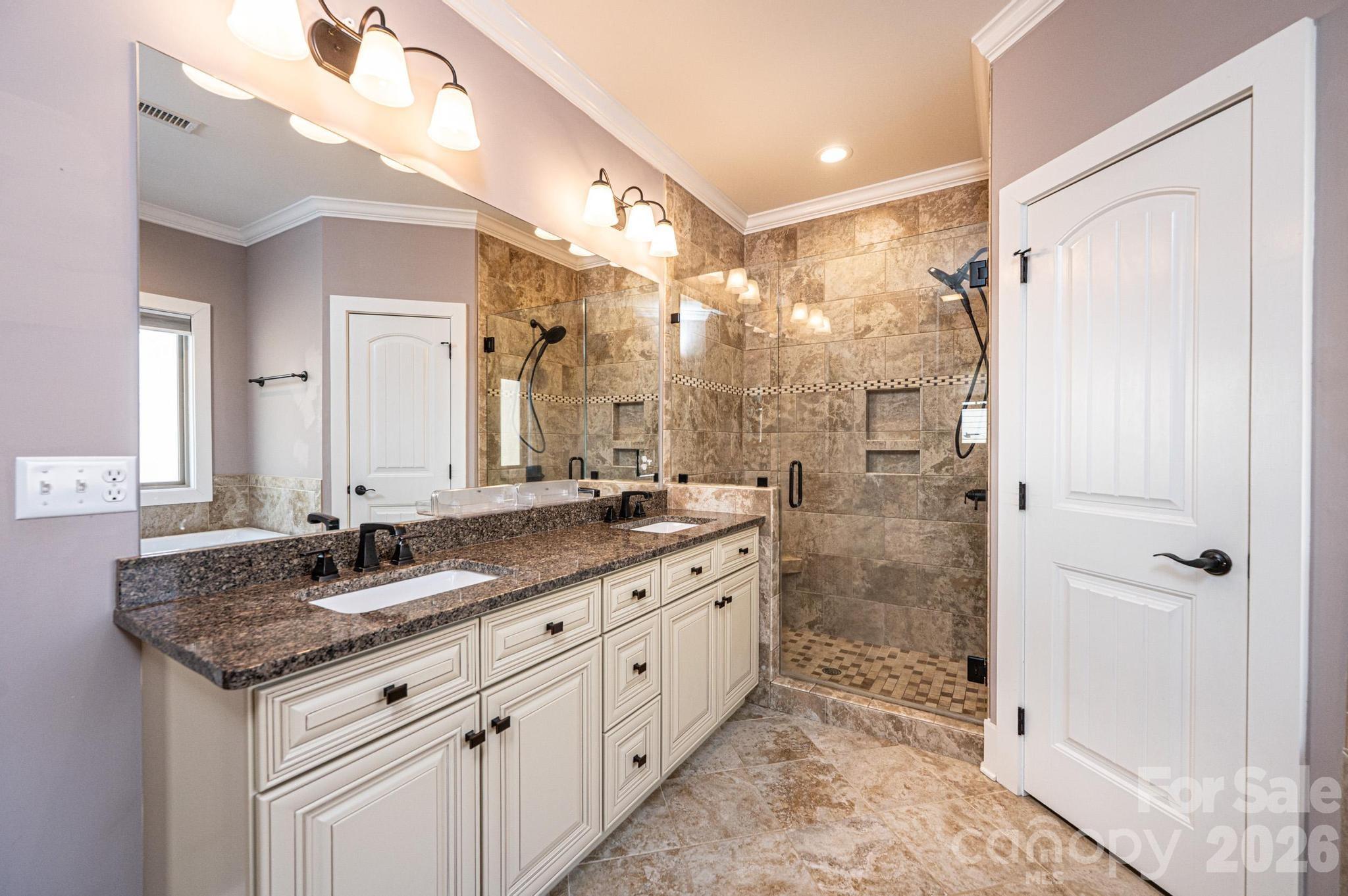 3911 13th Street NE — Hickory