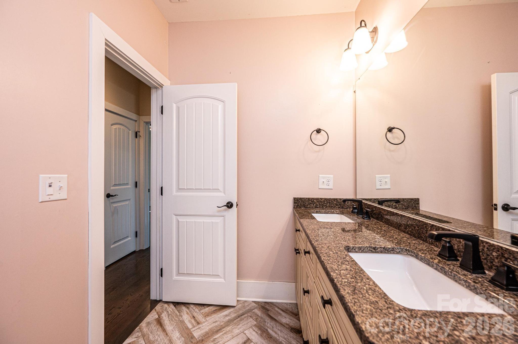 3911 13th Street NE — Hickory