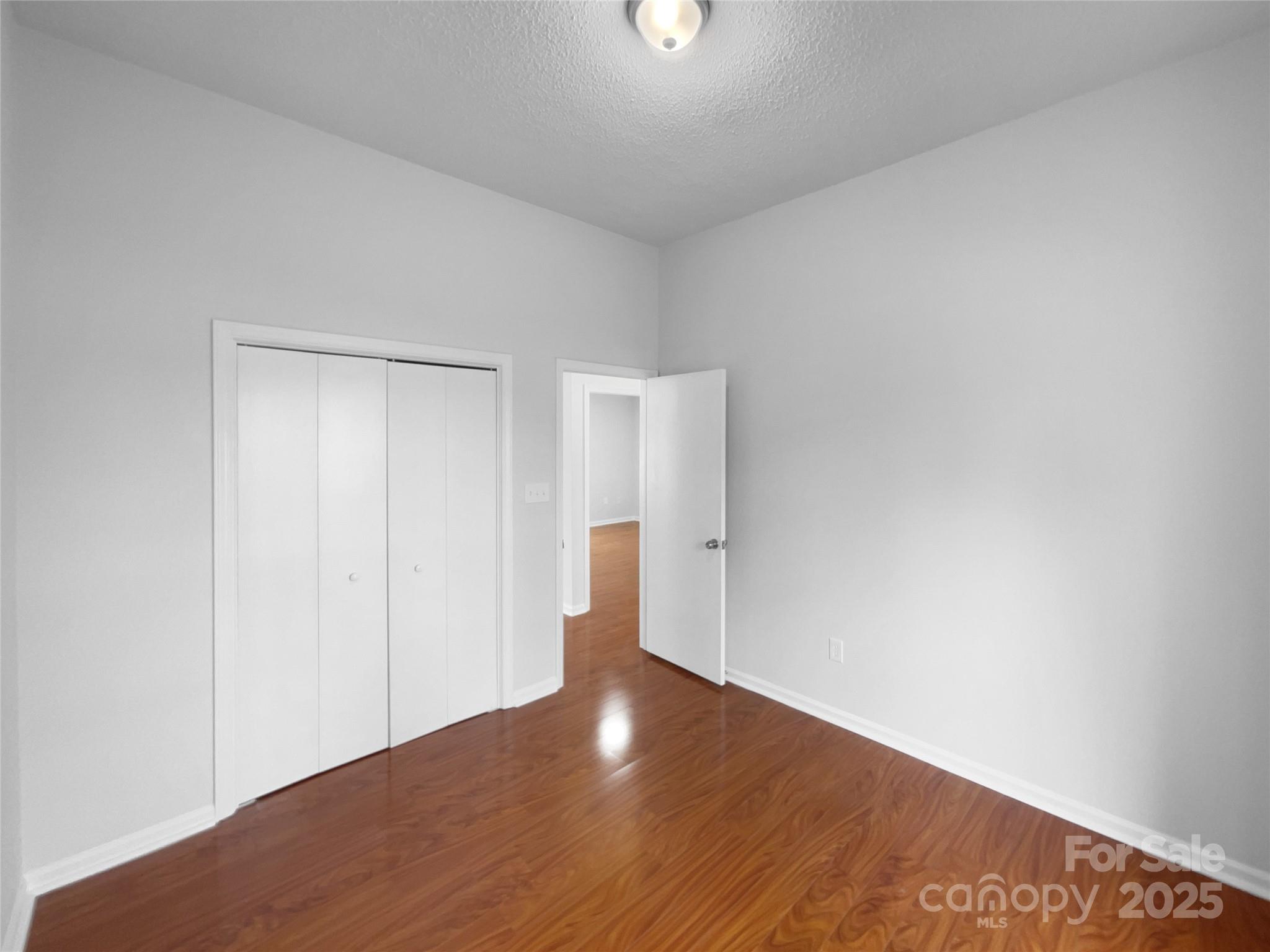5751 Ebley Lane — Charlotte