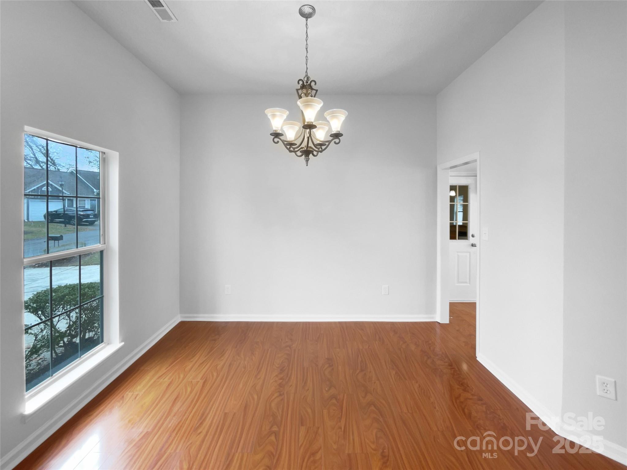 5751 Ebley Lane — Charlotte