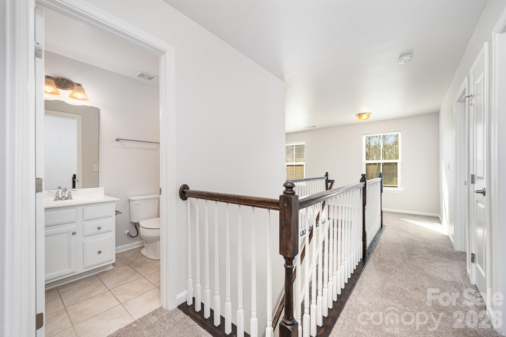 1210 Longwall Lane — Matthews