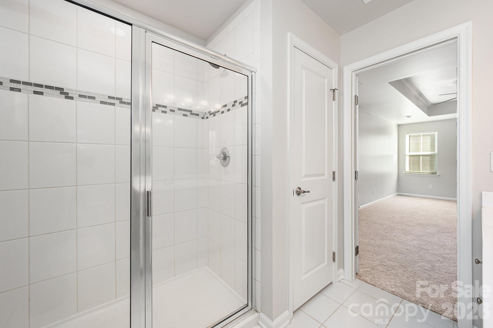 1210 Longwall Lane — Matthews