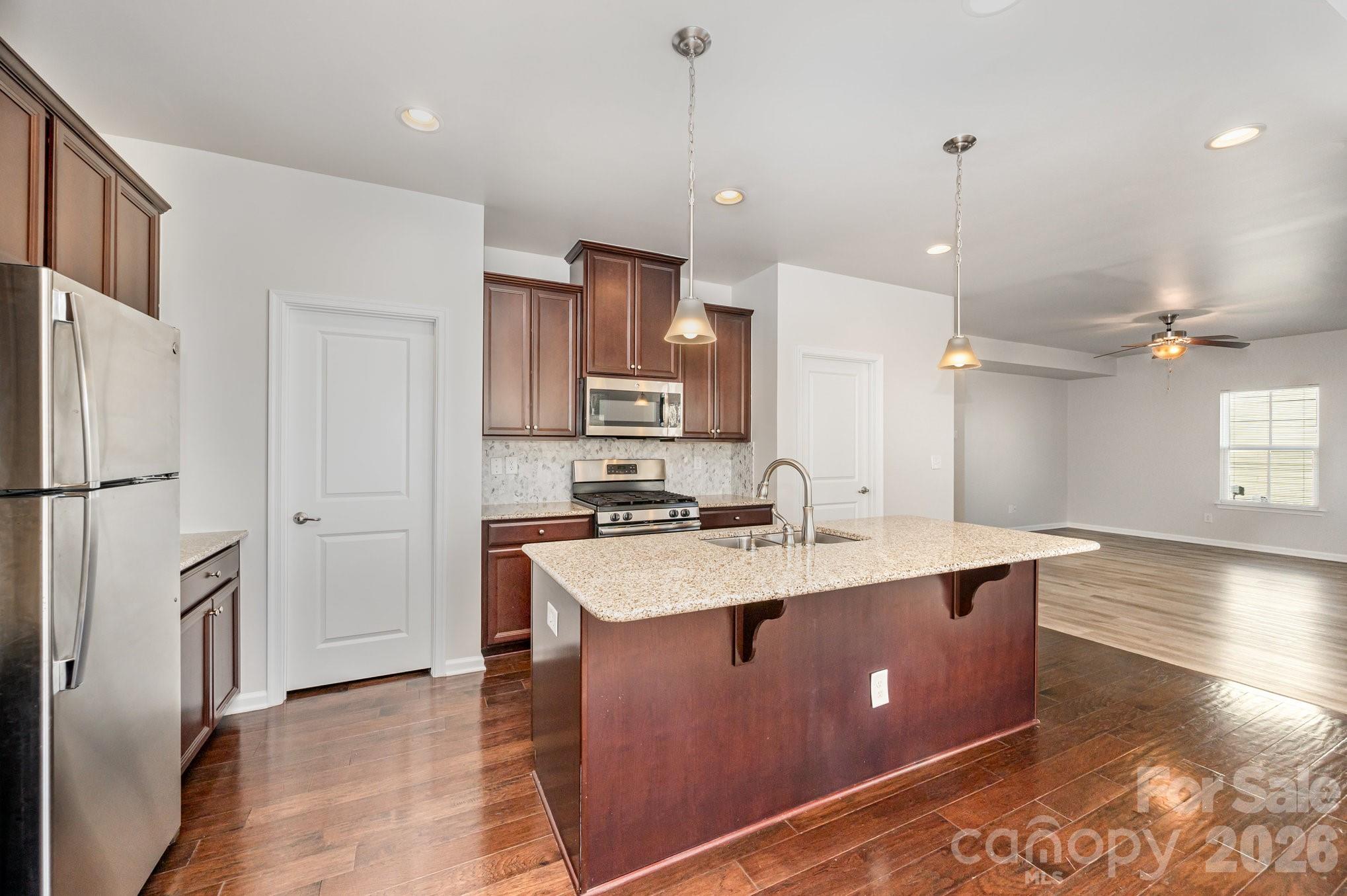 1210 Longwall Lane — Matthews