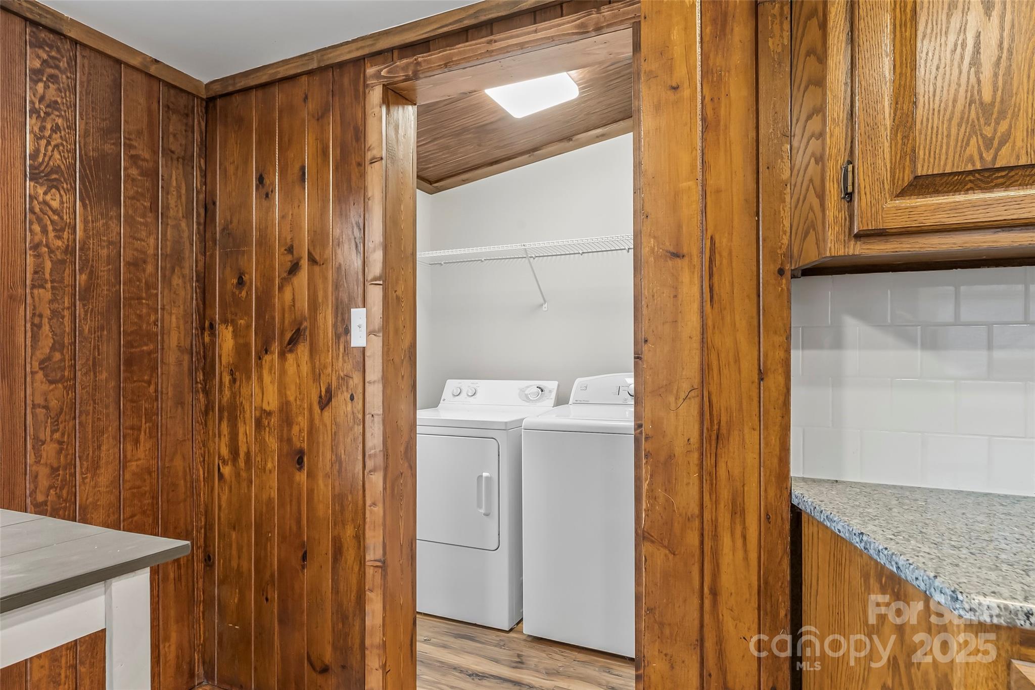 2523 Kool Park Road NE — Hickory