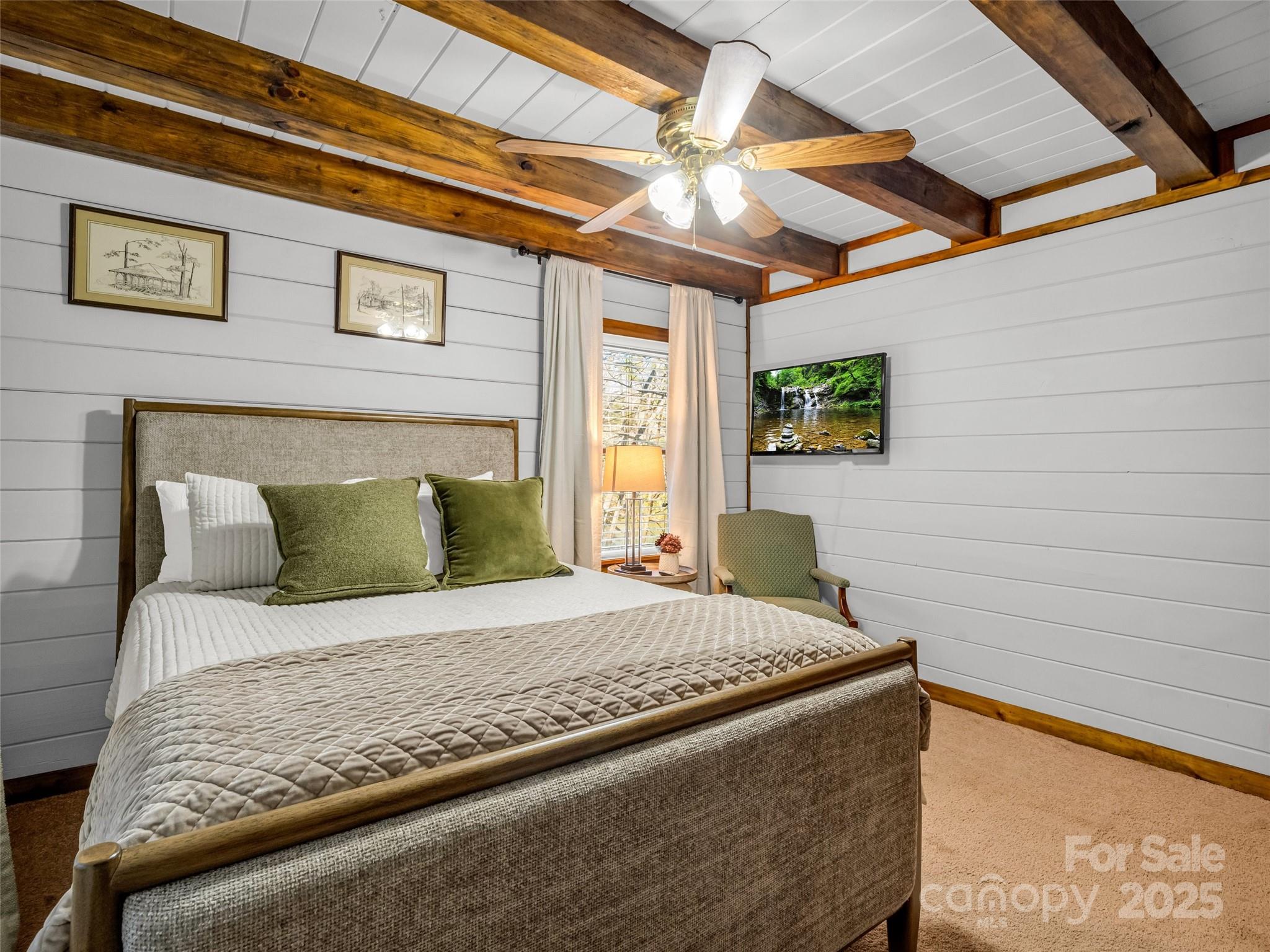 446 Rainbow Circle — Lake Lure