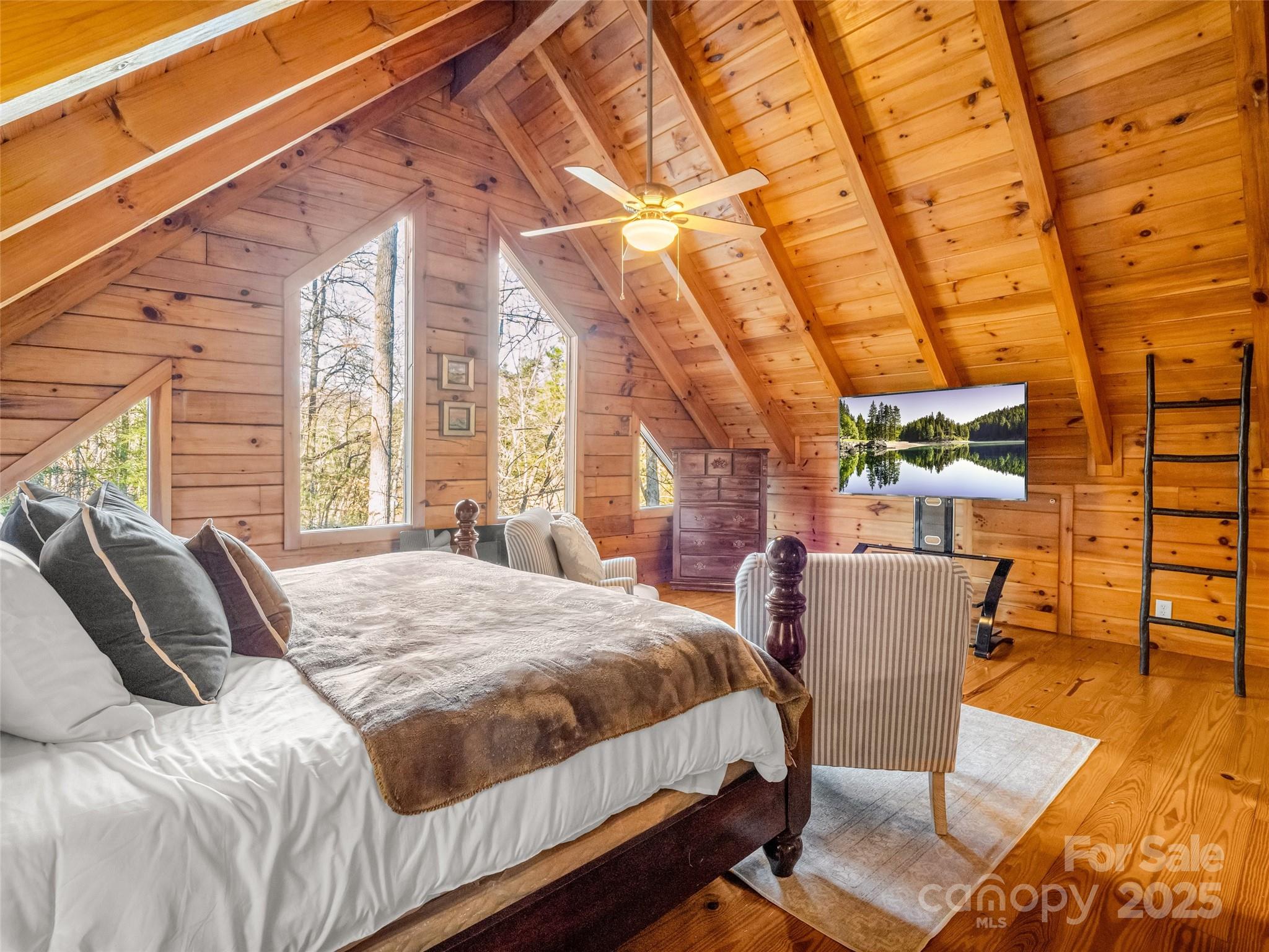 446 Rainbow Circle — Lake Lure