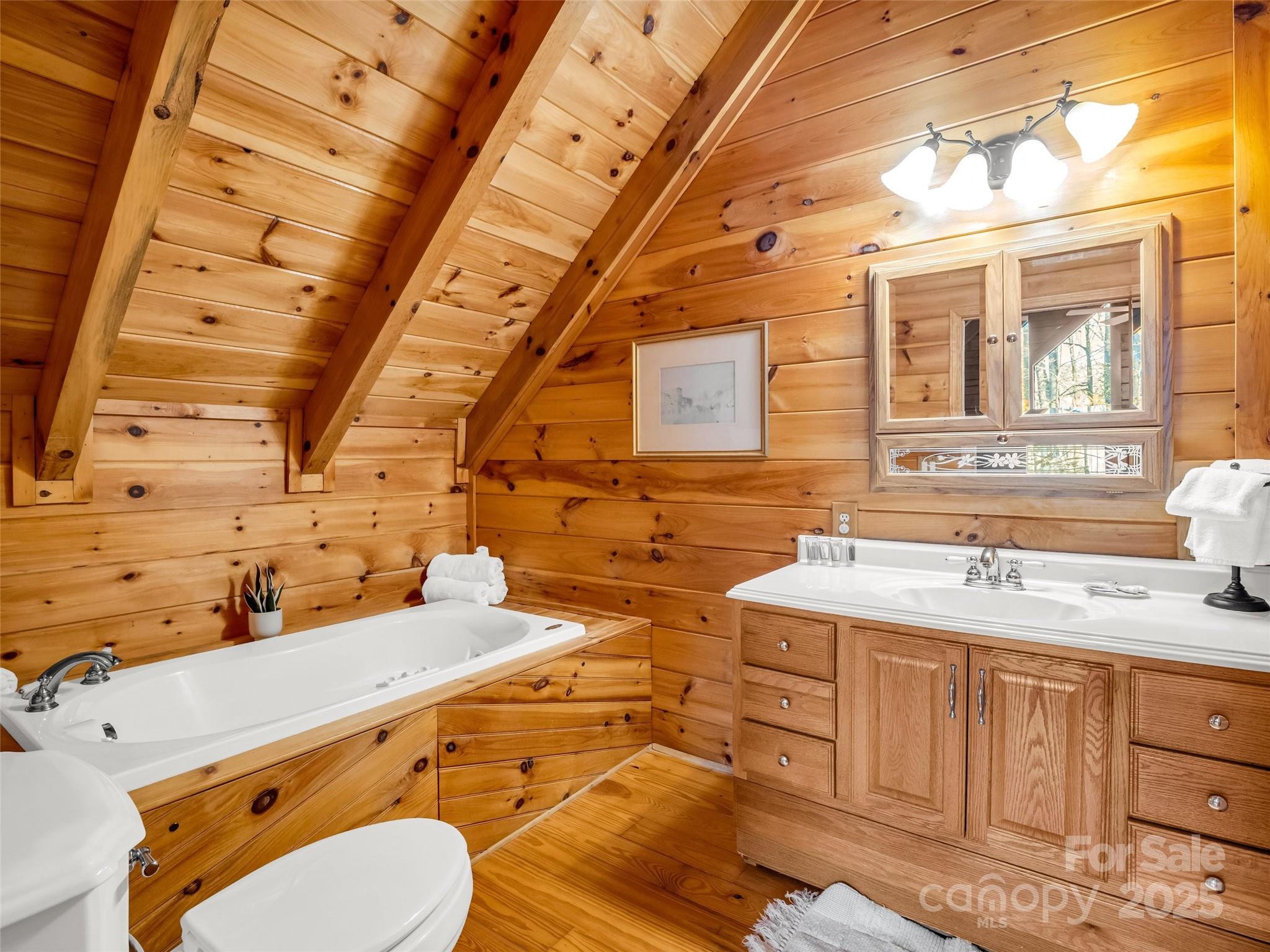 446 Rainbow Circle — Lake Lure