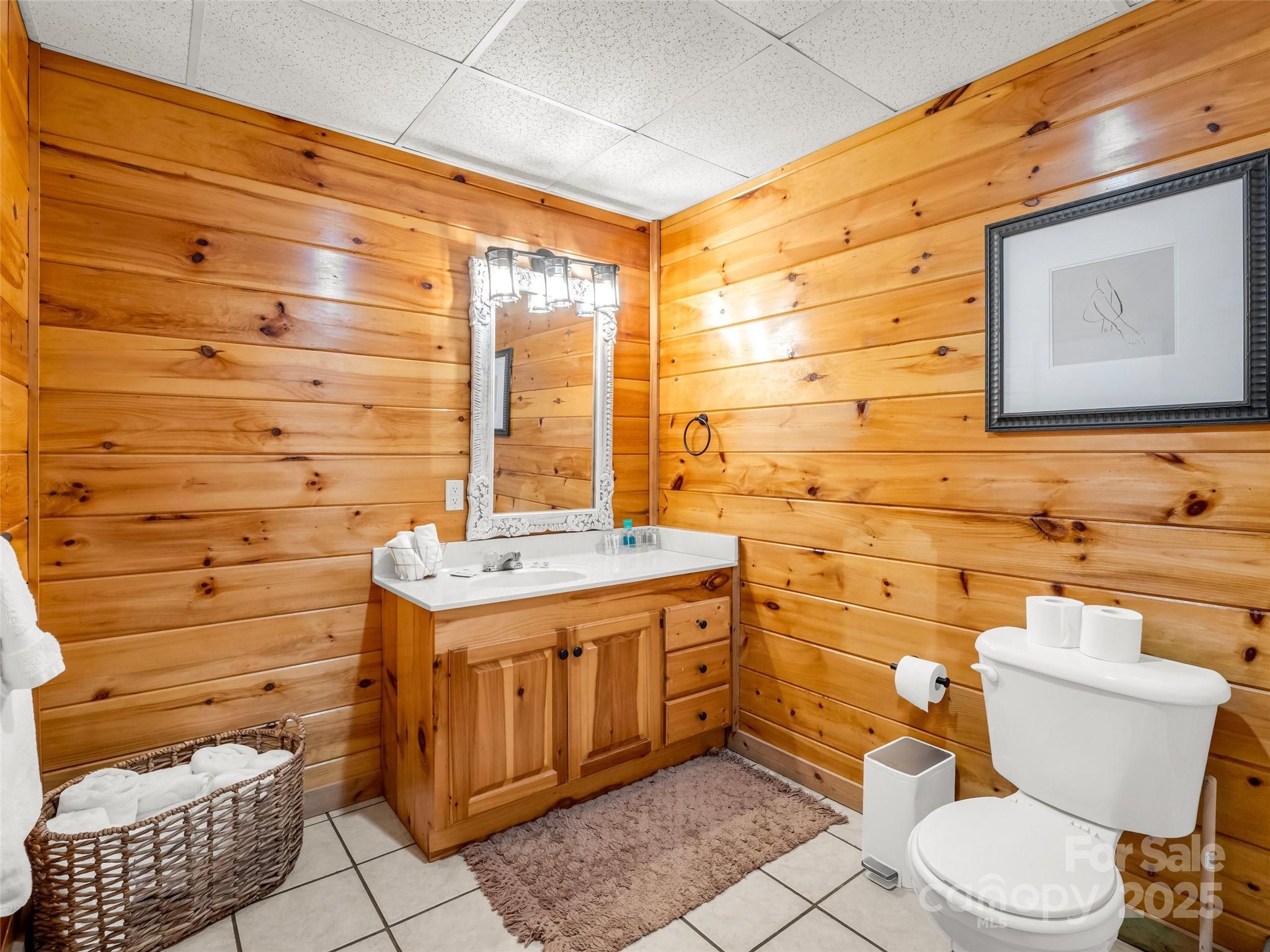 446 Rainbow Circle — Lake Lure