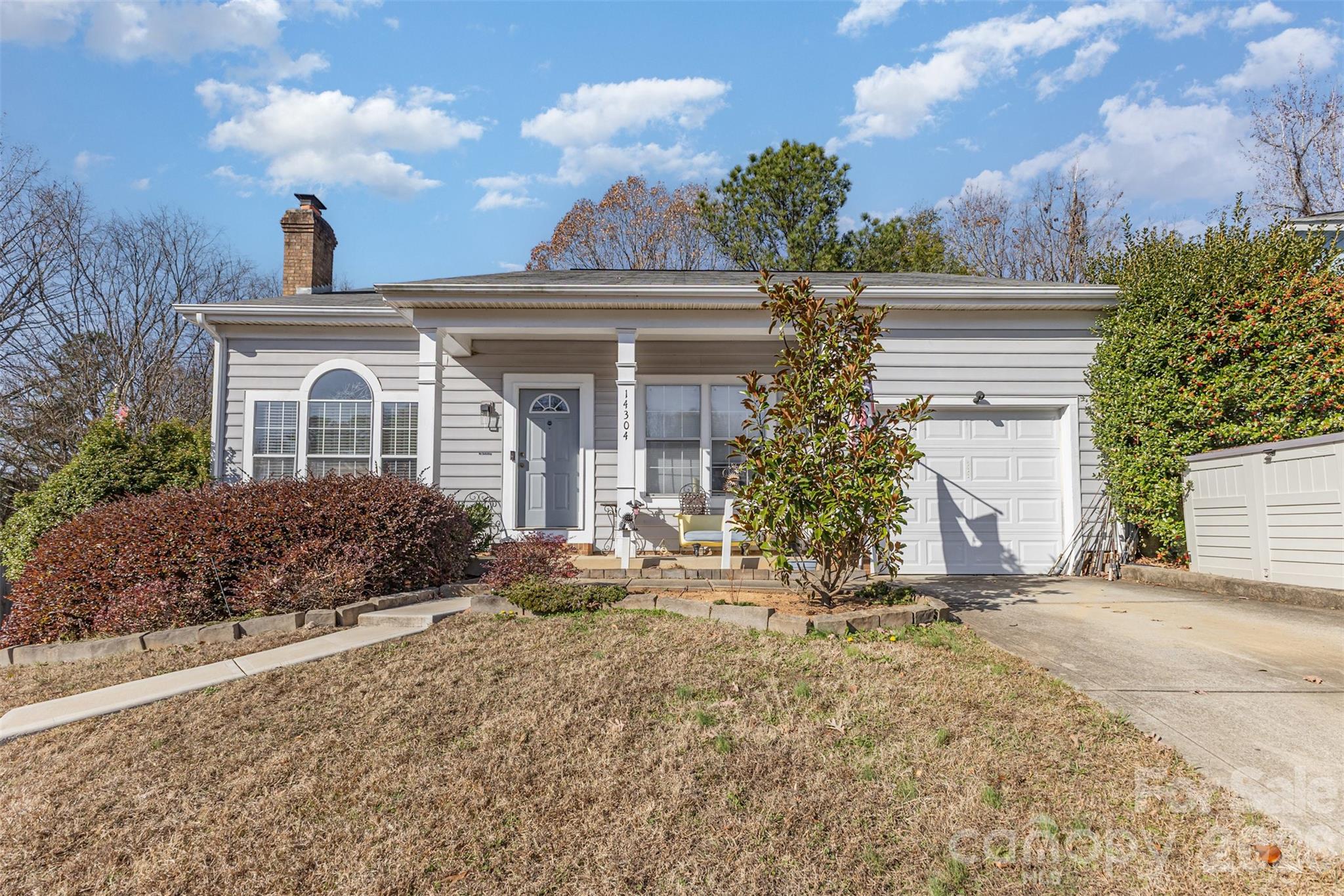 14304 Beryl Court — Pineville