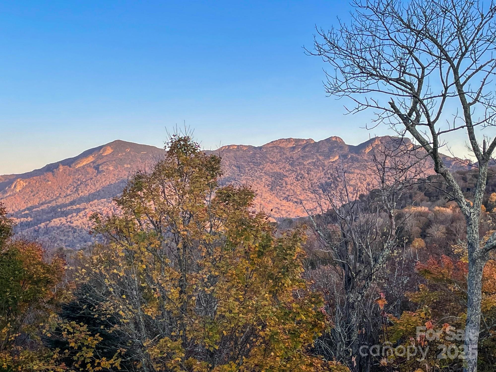 120 Pleasant View Boulevard — Sugar Mountain