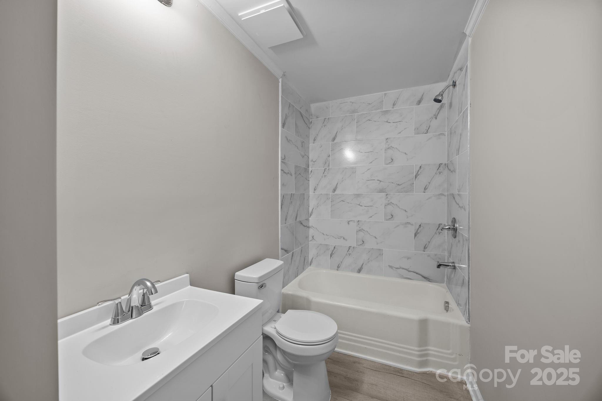 934 Cherry Street — Statesville
