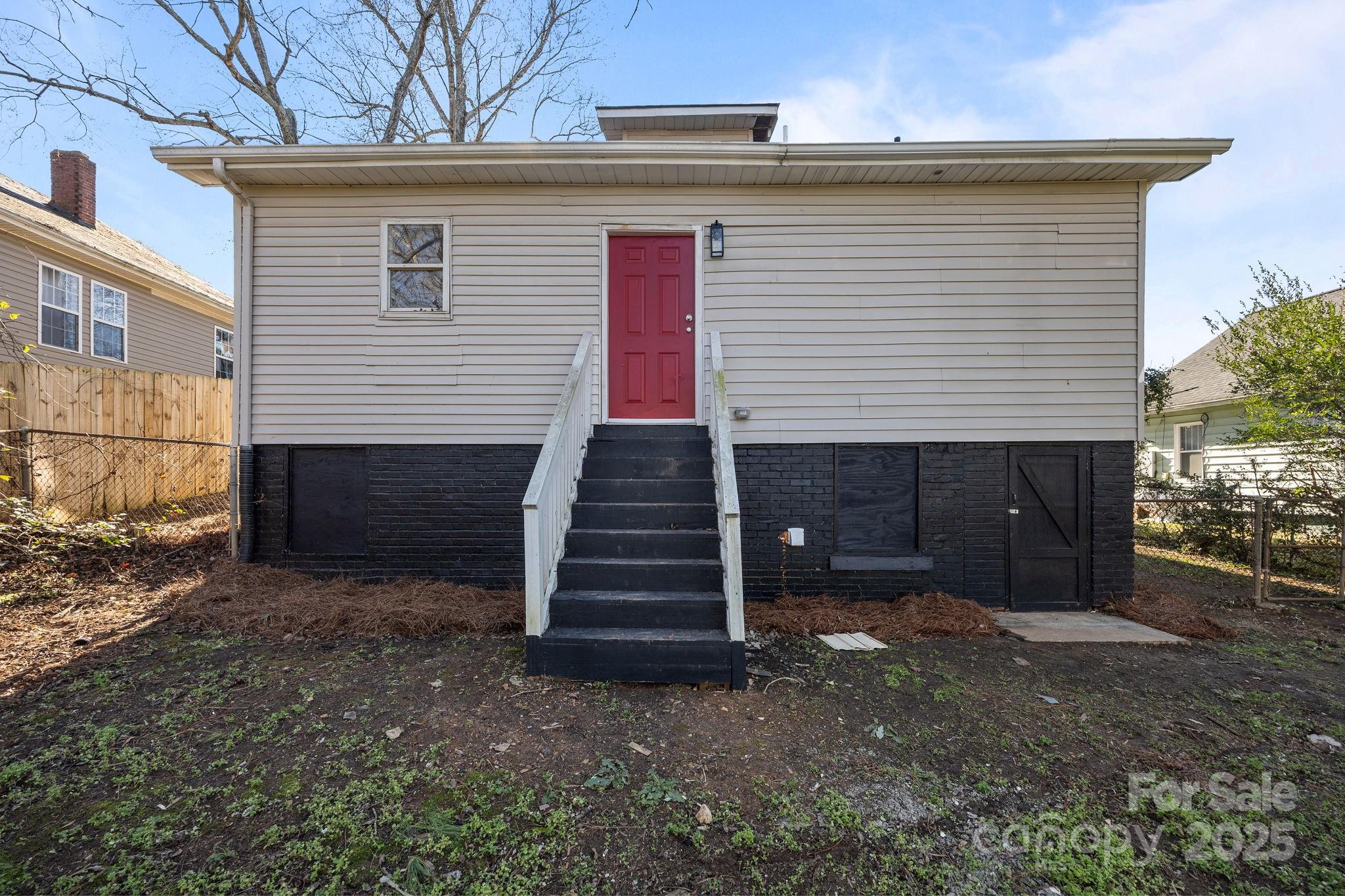 934 Cherry Street — Statesville