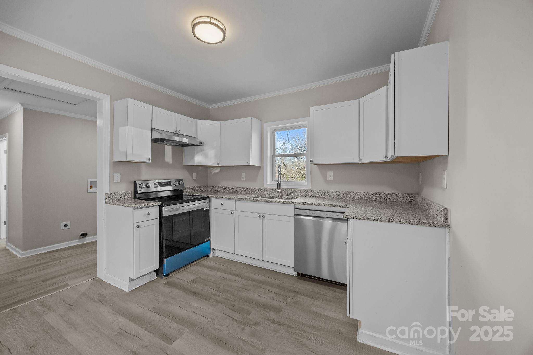 934 Cherry Street — Statesville