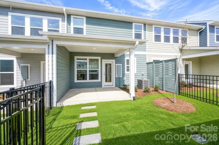 10114 Mamillion Drive — Huntersville