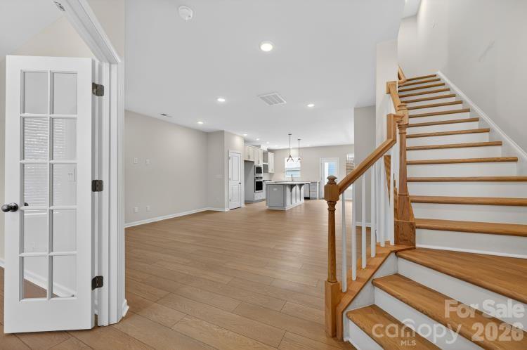10114 Mamillion Drive — Huntersville