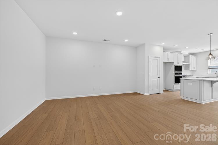 10114 Mamillion Drive — Huntersville