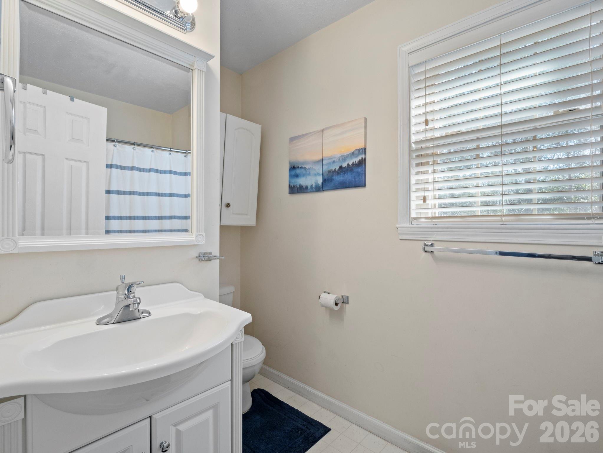 137 Weaver Court — Lake Lure